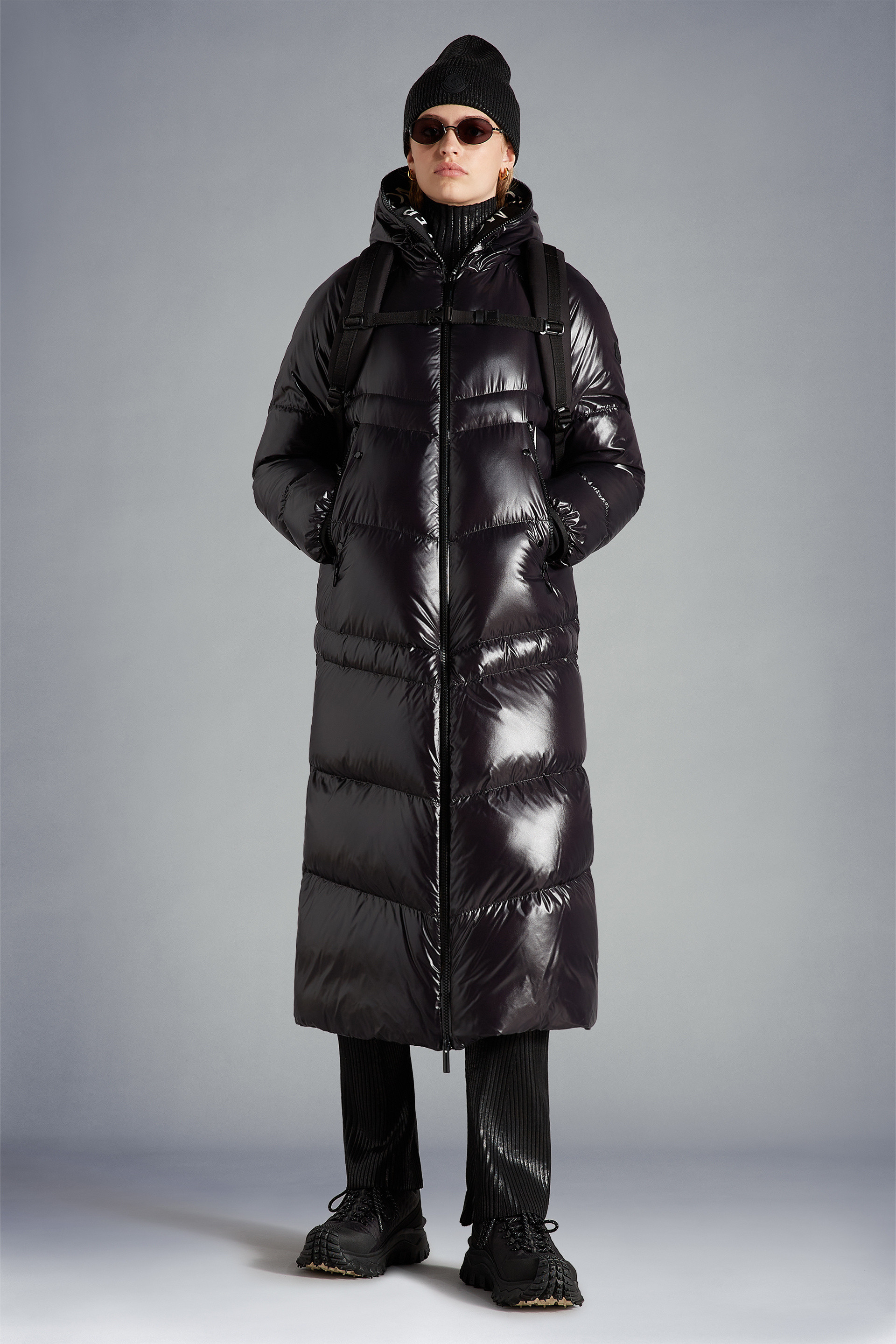 Femme Vêtements Manteaux Manteaux longs et manteaux dhiver Doudoune Synthétique Moncler en coloris Neutre 