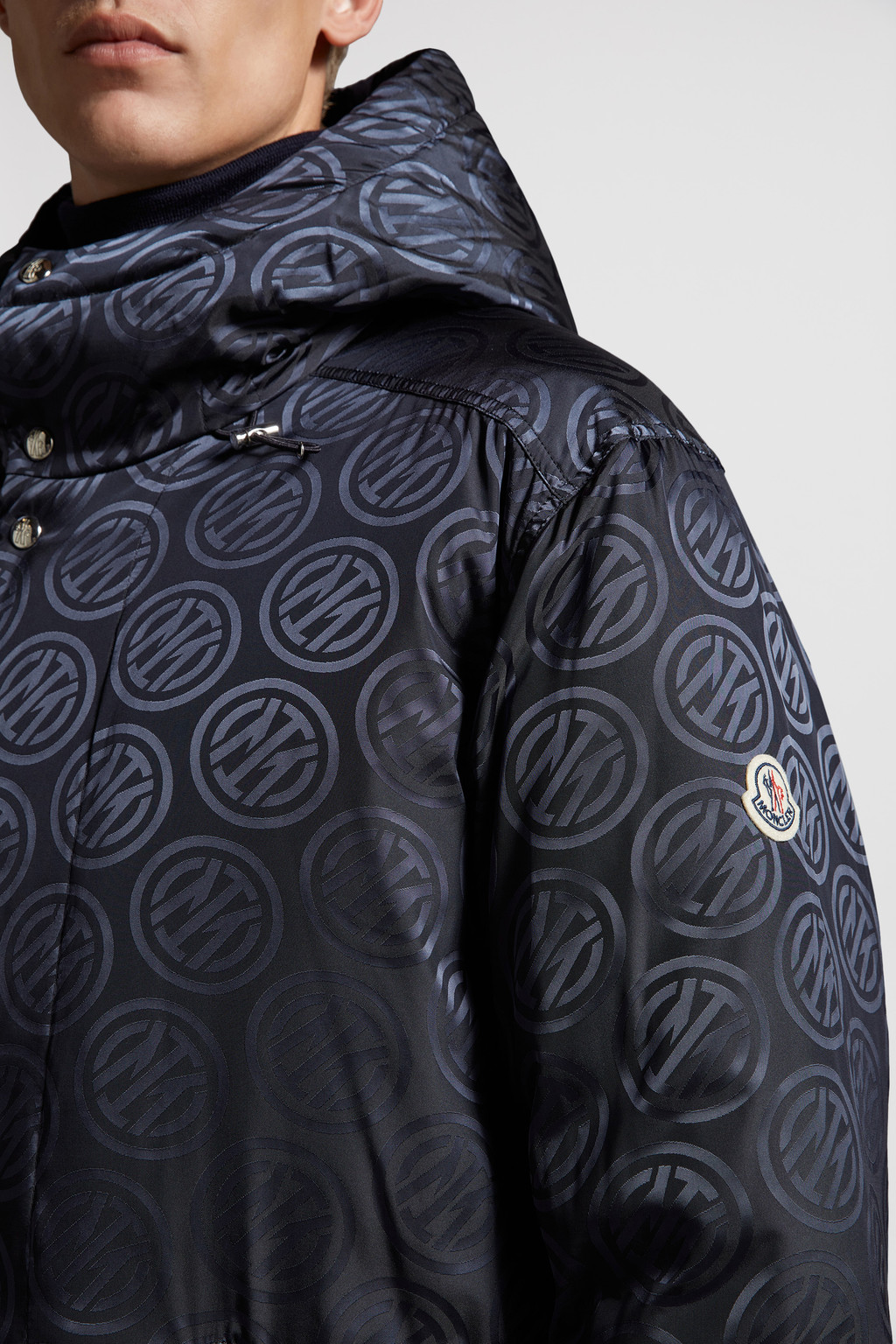Piumino lungo Inter x Moncler Blu Navy Piumini Lunghi Uomo Moncler IT