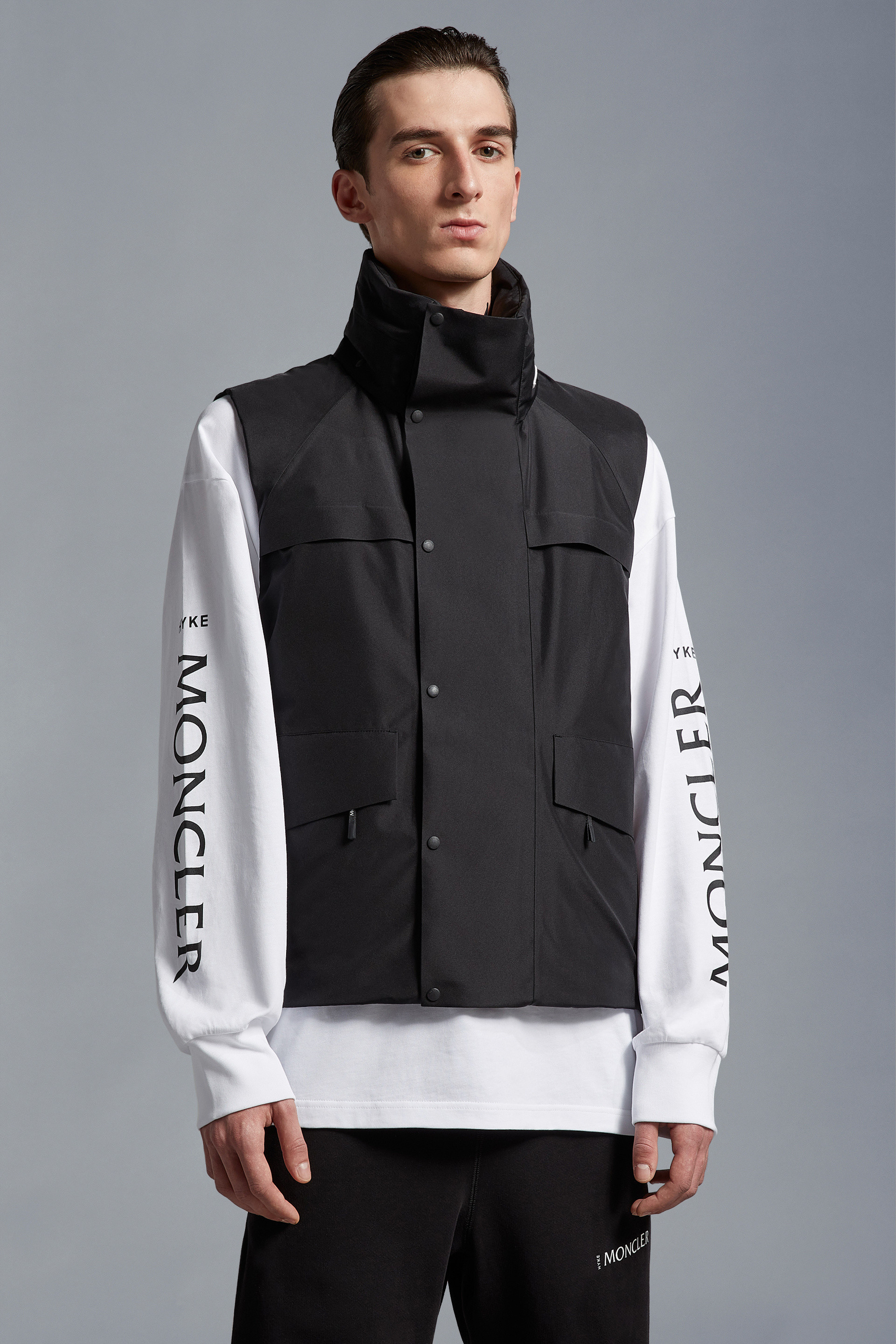 サイズ XL MONCLER HYKE ニットベスト 紺-