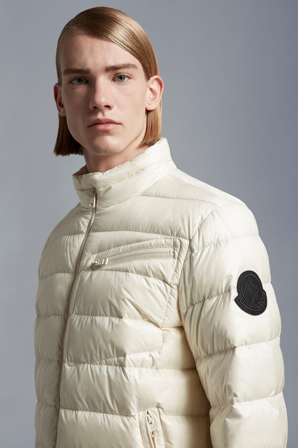 Black Amalteas Short Down Jacket Short Down Jackets for Men Moncler SK