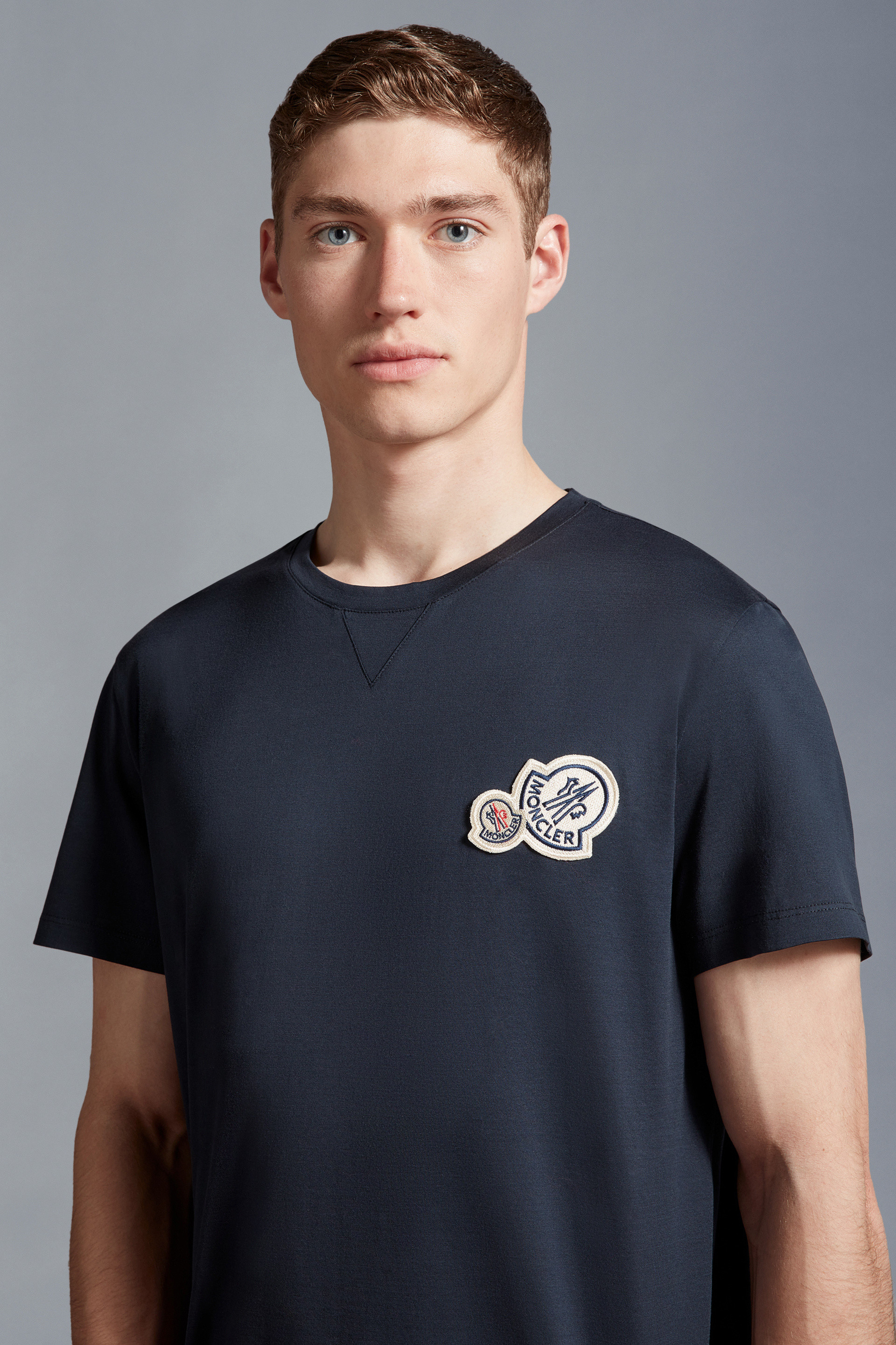 美品】MONCLER モンクレール 半袖Tシャツ スリムフィット ネイビー - T