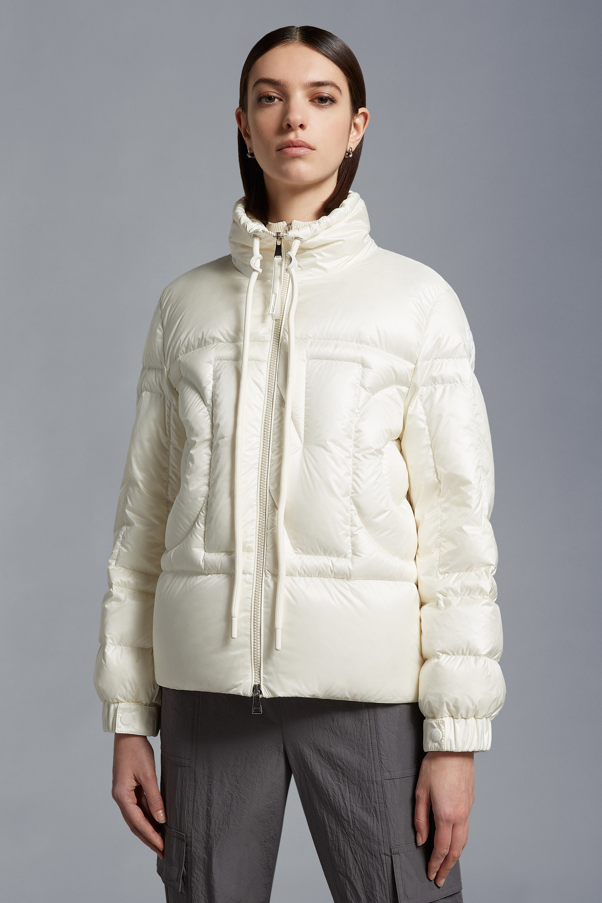 Moncler Moncler Vonnes Women's Short Down Jacket (Jackets,Down and Puffer  Jacket)