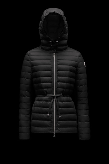 Lightweight & Ultra Light Down Jackets For Women | Moncler US