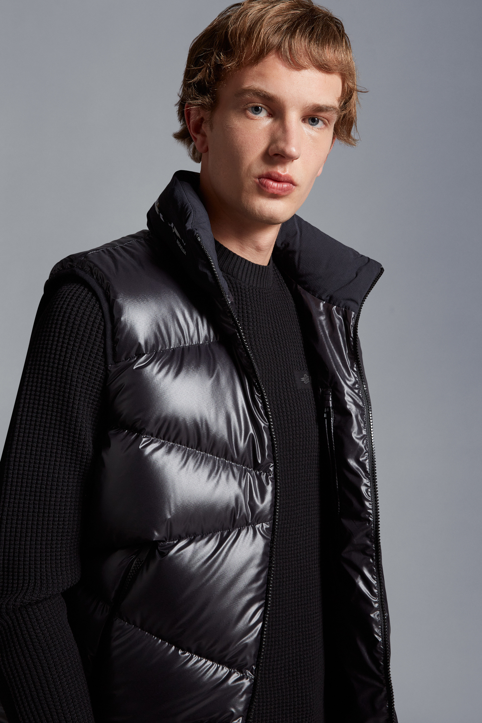 Moncler vest with hood hot sale mens