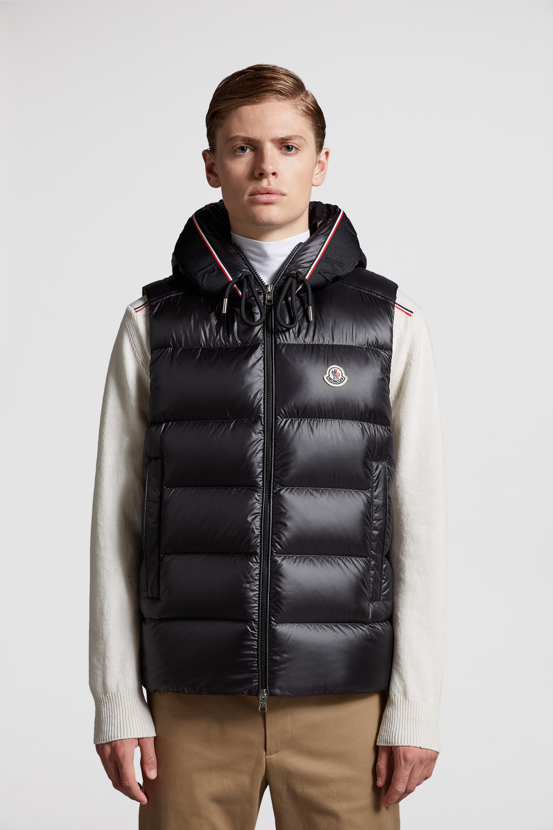 Moncler bodywarmer 2025 with hood