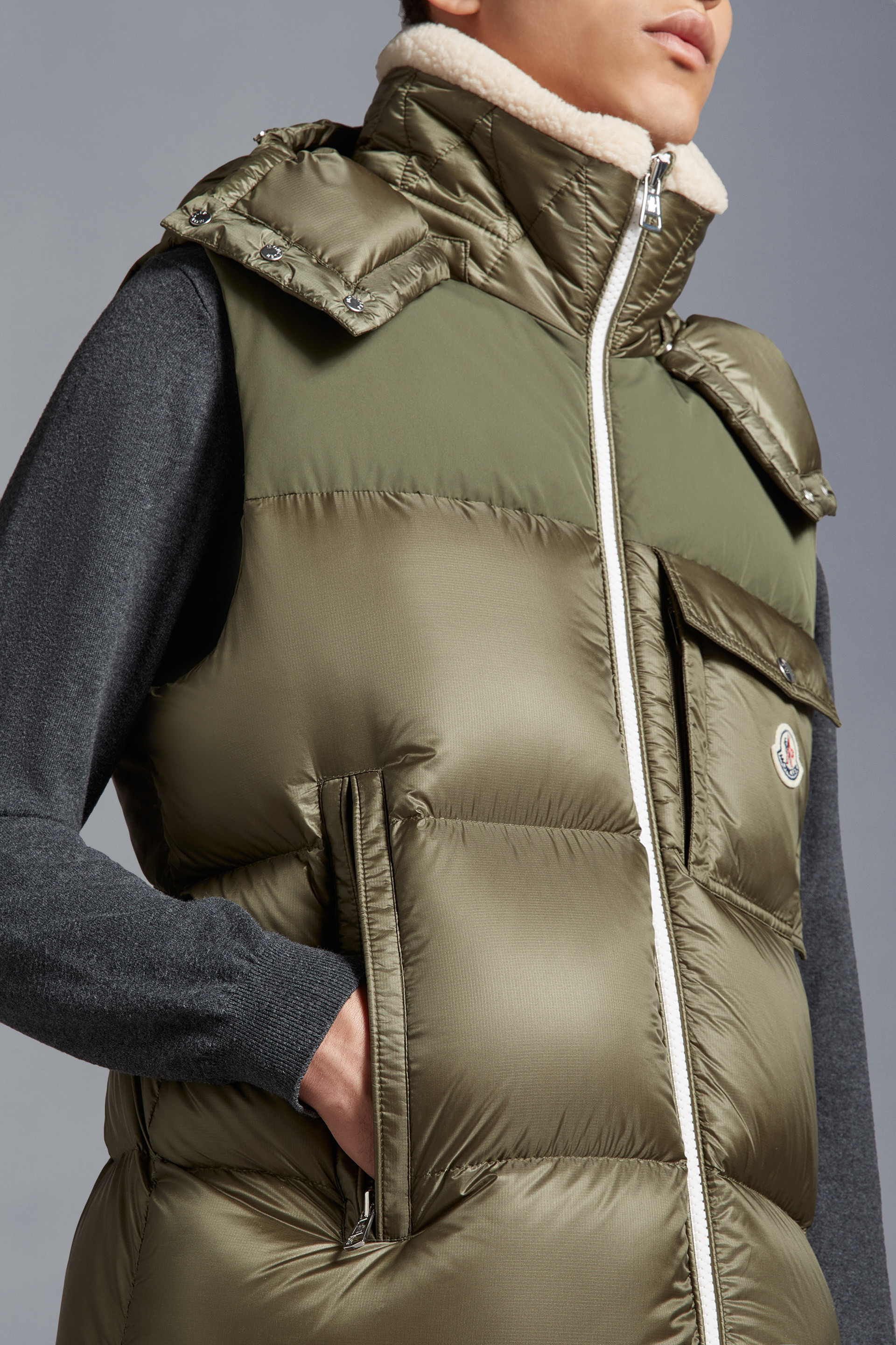 Moncler Canada Online Shop — Down jackets, coats, and clothing