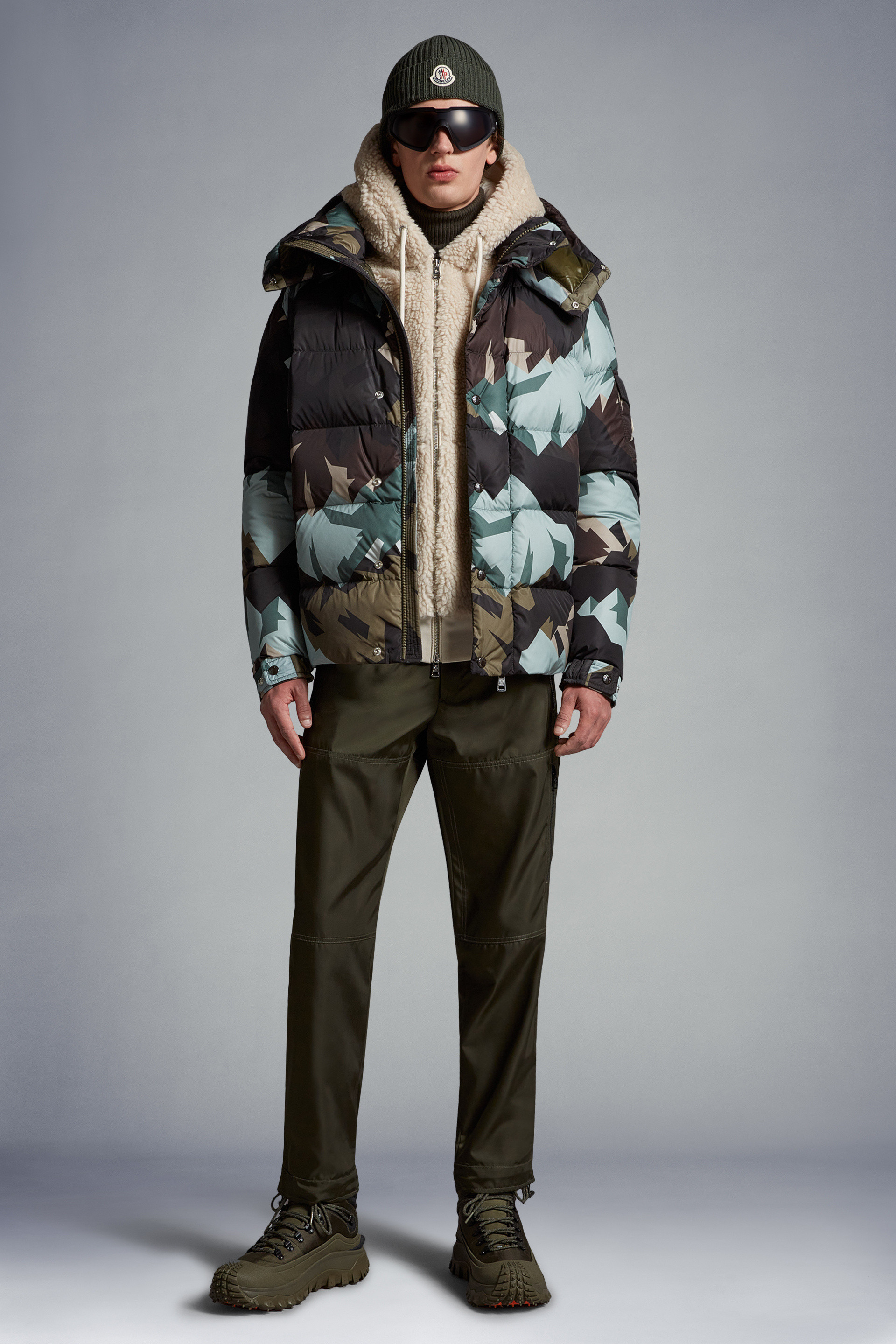 Doudoune moncler homme clearance grise