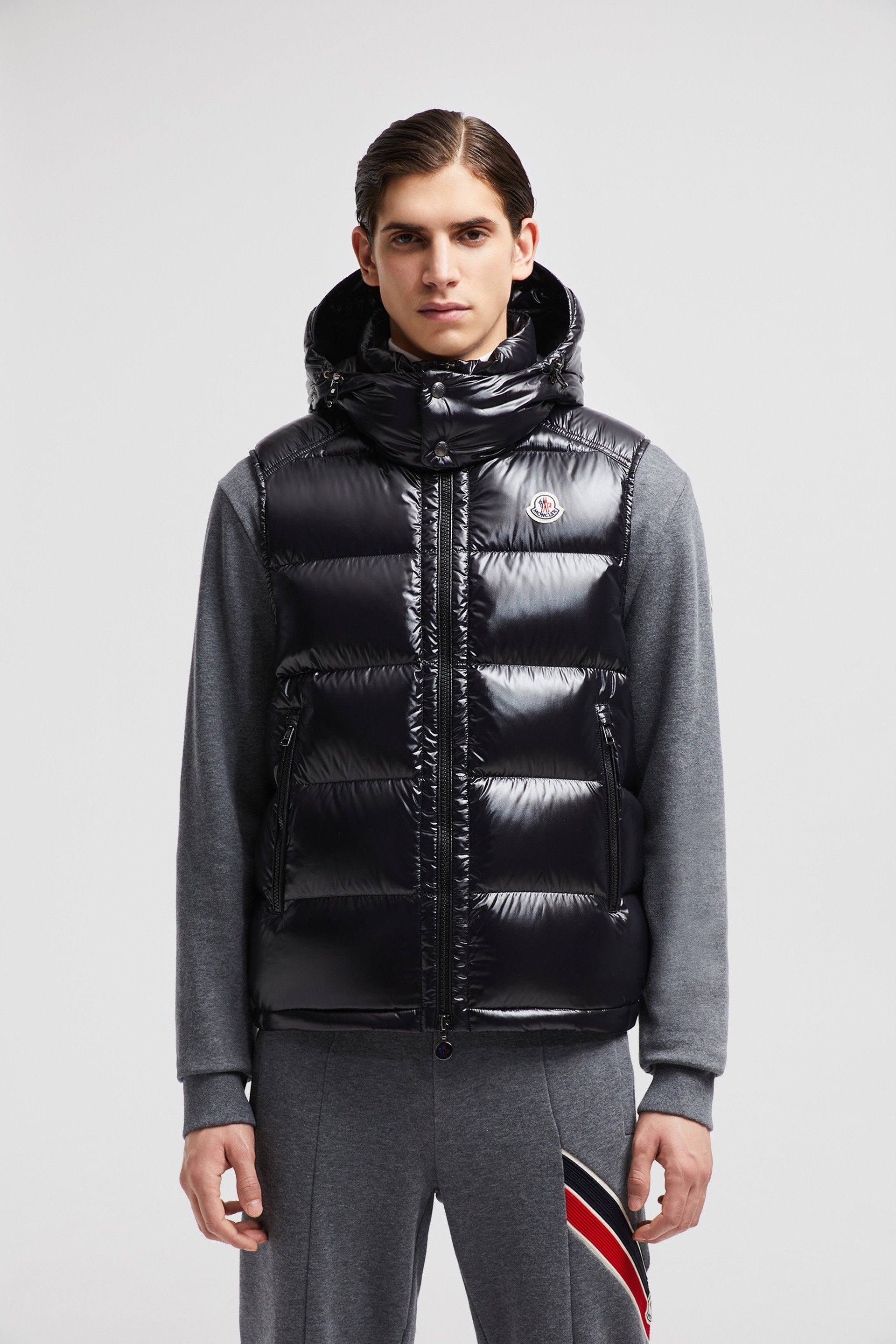 Grey on sale moncler gilet