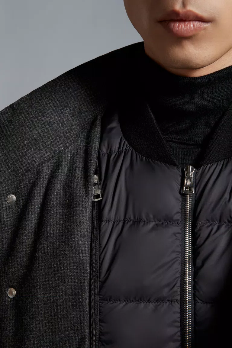 Black Yathkyed Short Down Jacket - Coats & Jackets for Men | Moncler IT