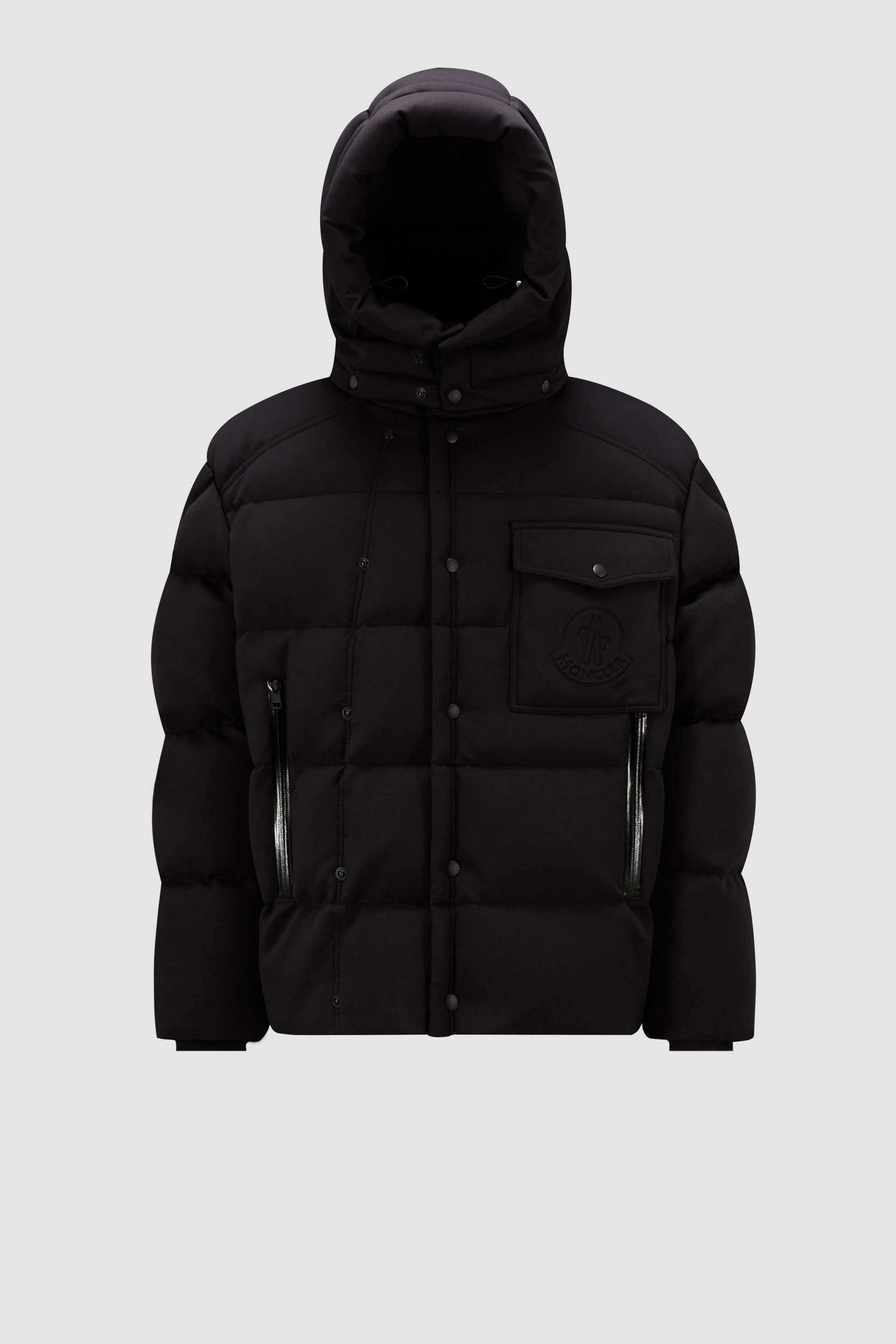 ブラック Moncler Karakorum Tech Jerseyショートダウンジャケット 