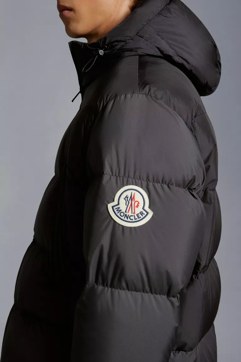 Black Bosona Long Down Jacket - Long Down Jackets for Men | Moncler CH