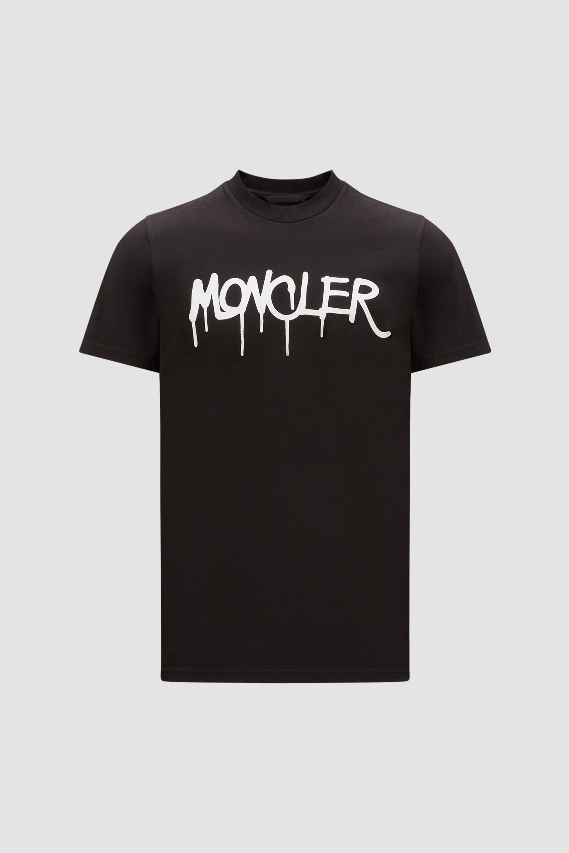 moncler small logo t shirt
