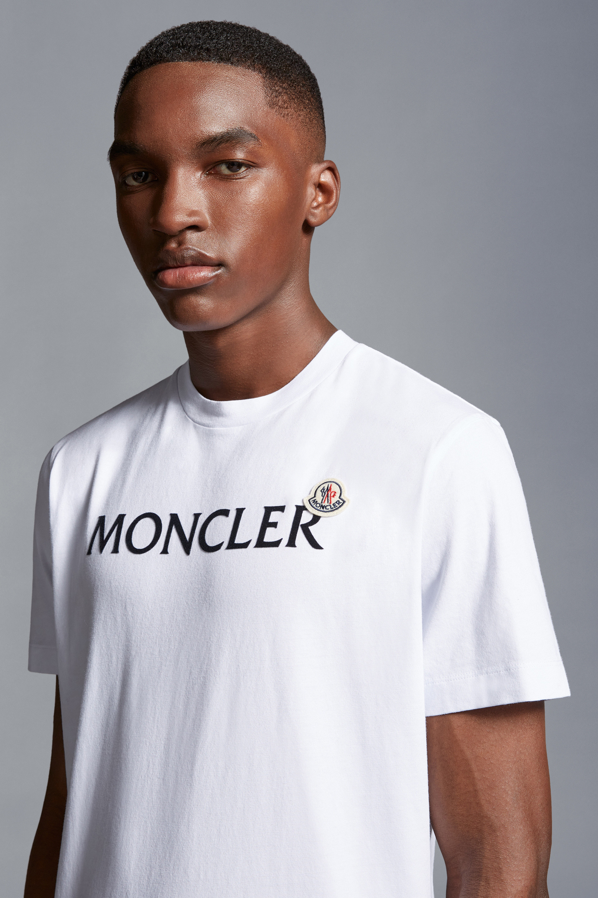 MONCLER モンクレール Tシャツ - www.sorbillomenu.com