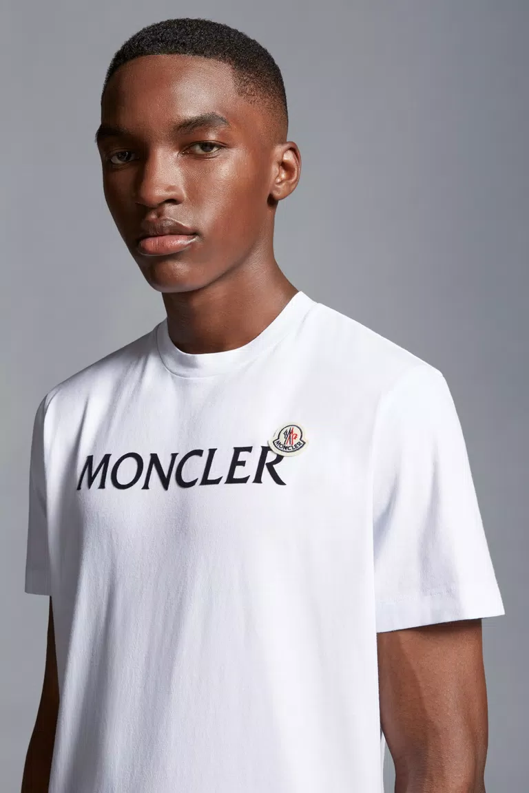 Optical White Logo T-Shirt - Polos & T-shirts for Men | Moncler US
