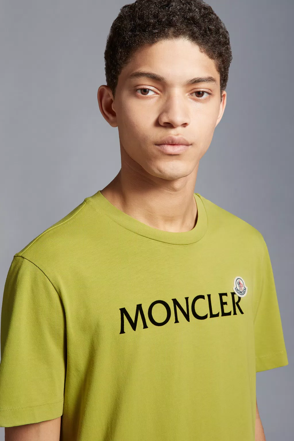 T-Shirt mit Logo Limettengrün - Polos & T-Shirt für Herren | Moncler DE