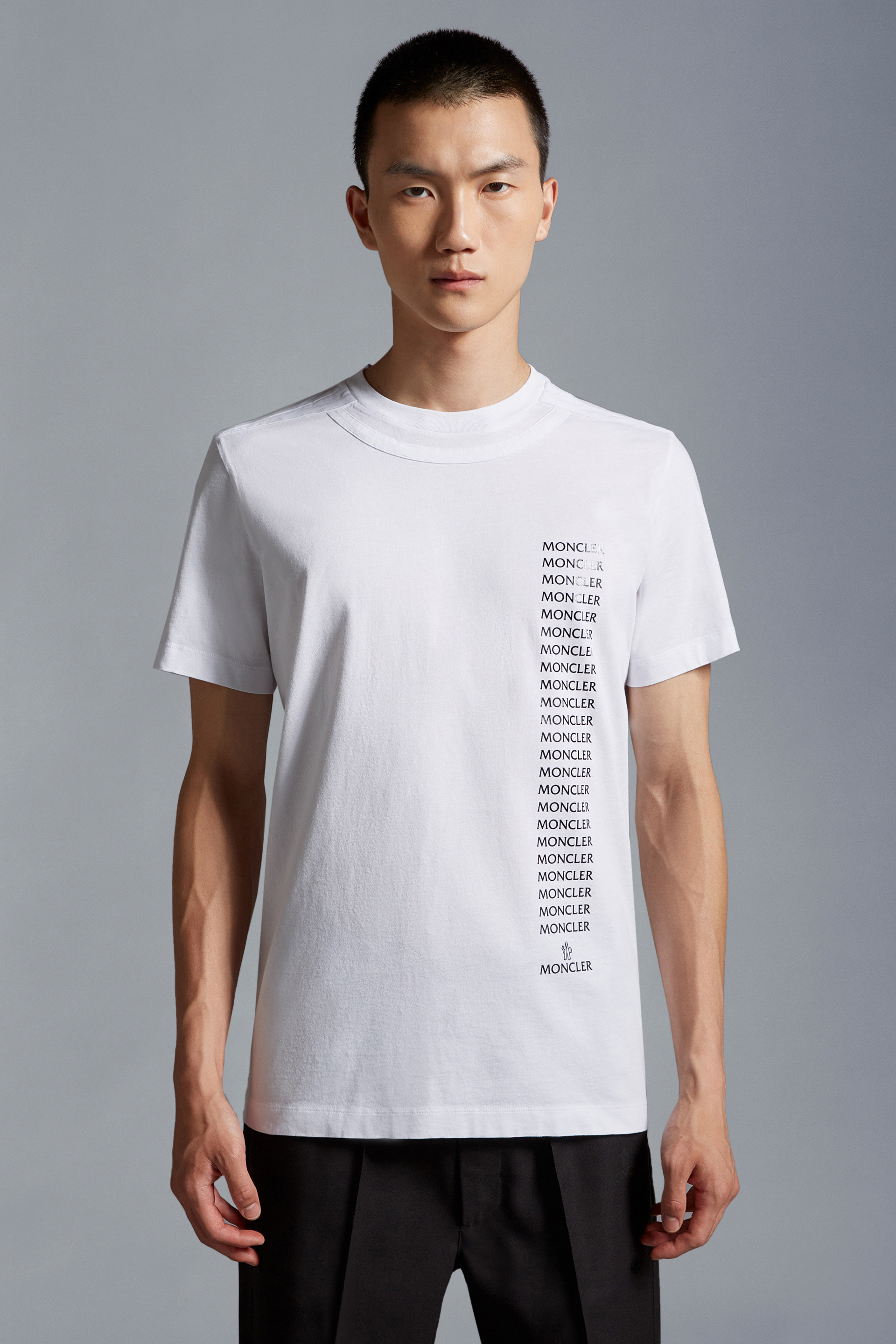 Moncler white store t shirt mens