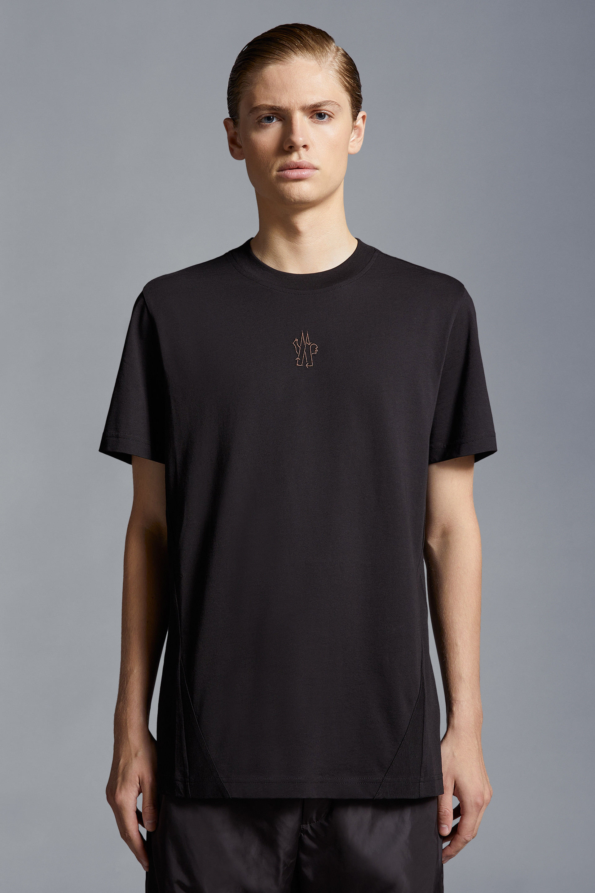 Black moncler best sale t shirt mens