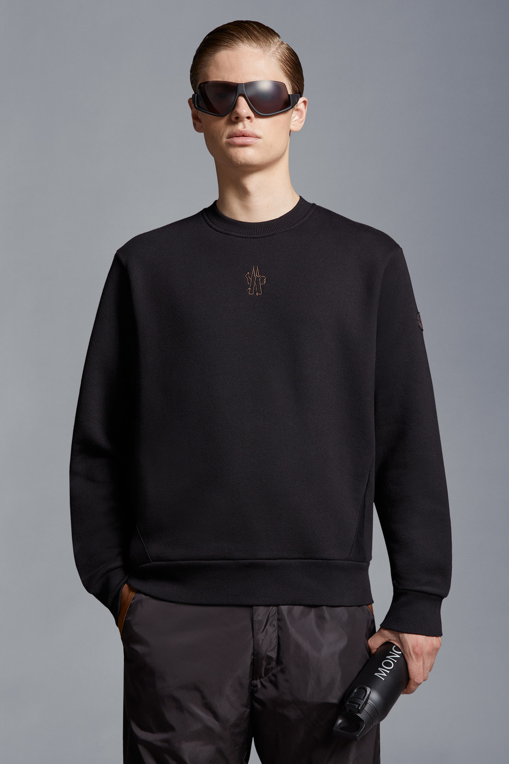 ブラック スウェットシャツ : Sweatshirts 向けの Men | モンクレール