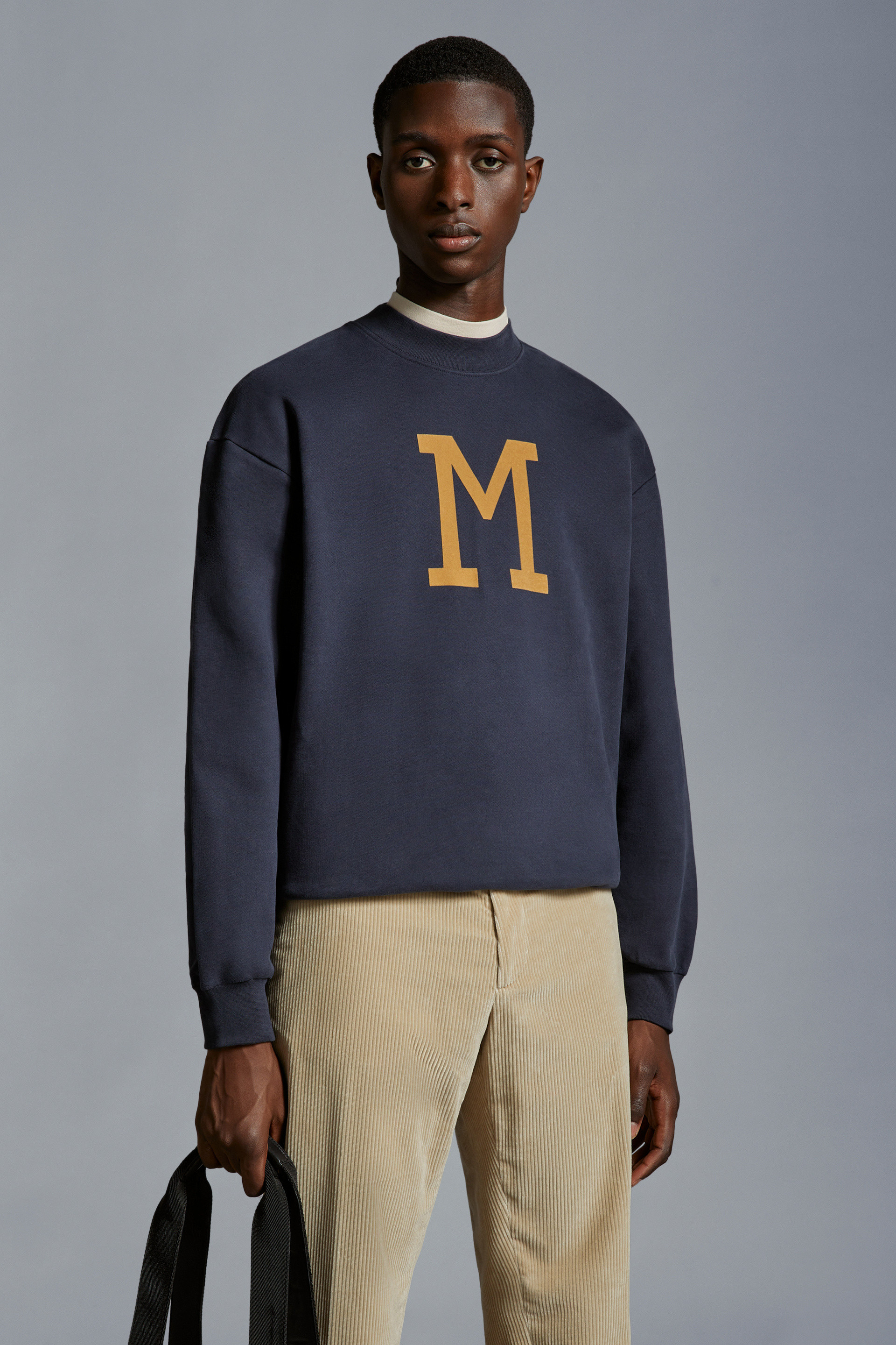 Moncler best sale blue sweatshirt