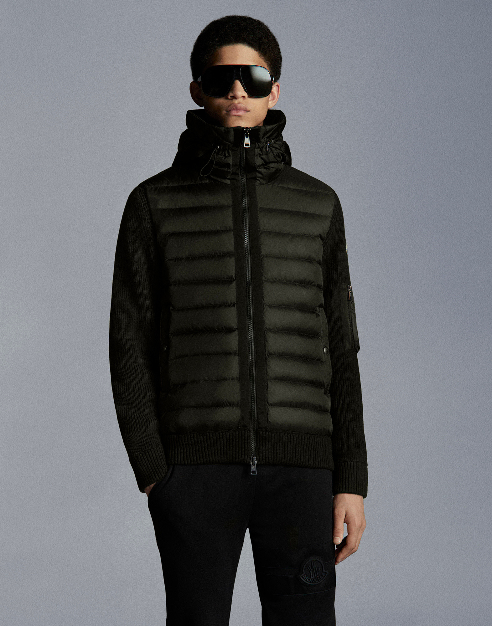 Moncler knit store