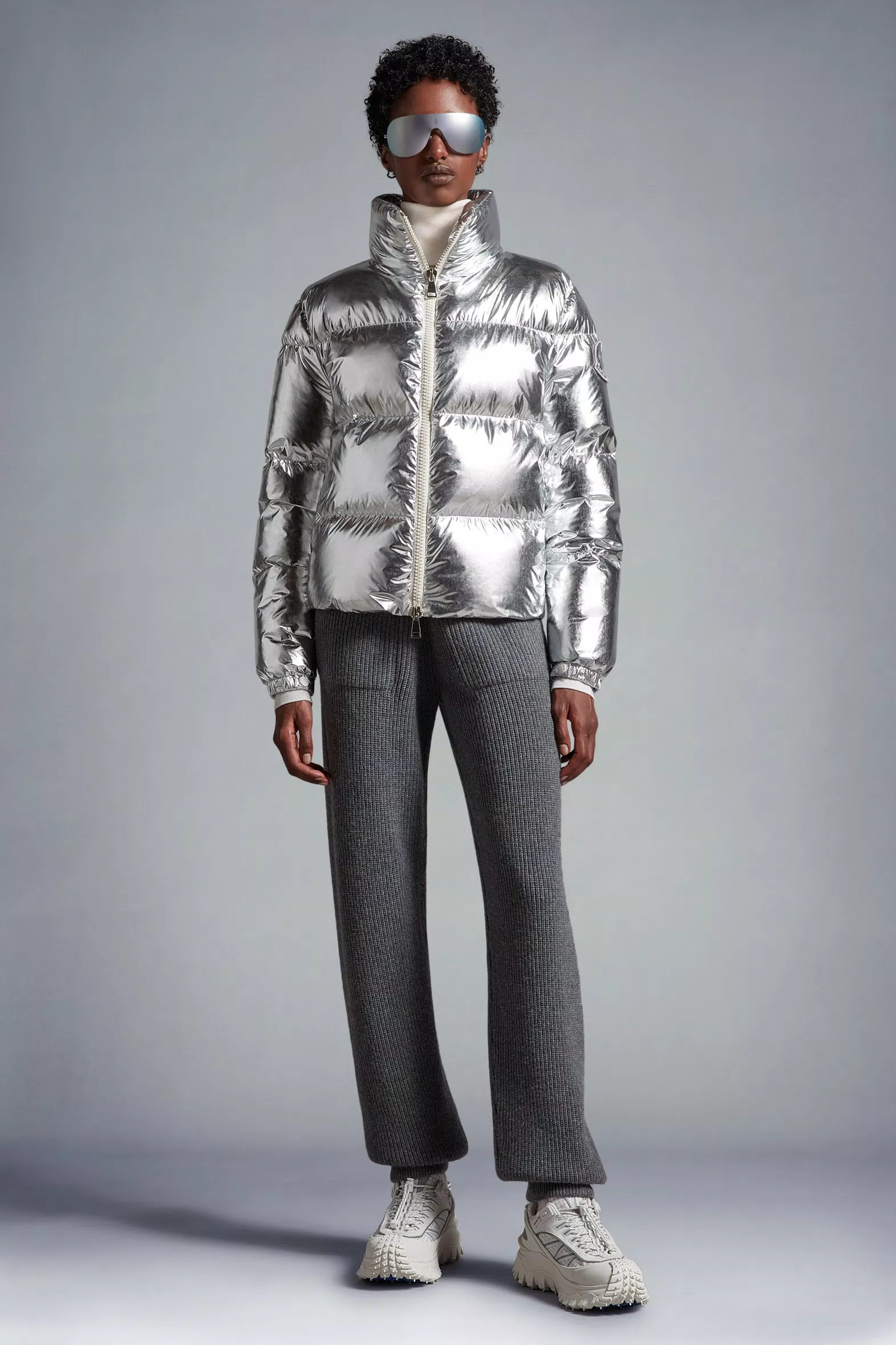 Silver Meuse Short Down Jacket - Short Down Jackets for Women | Moncler SE