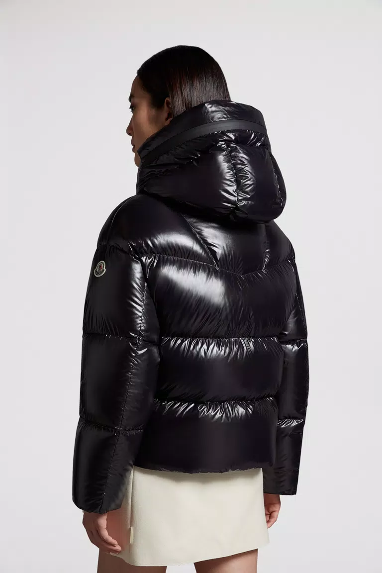 Black Huppe Short Down Jacket - Short Down Jackets for Women | Moncler GB