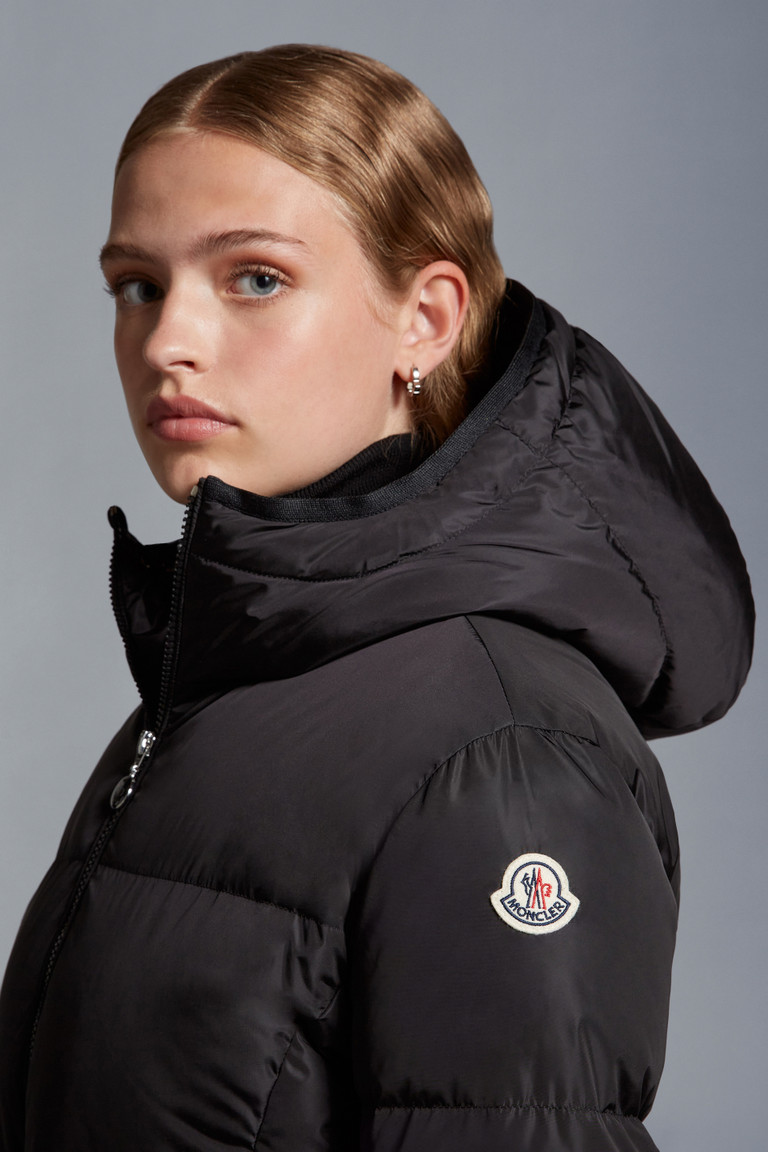 Black Sirli Short Down Jacket Short Down Jackets for Women Moncler DE