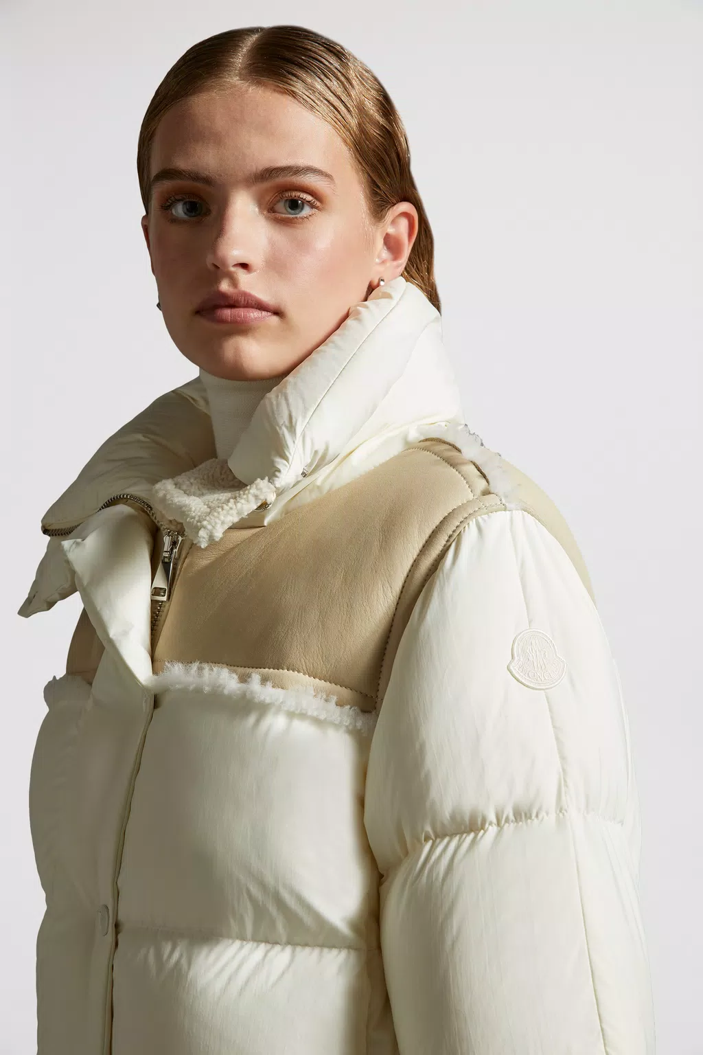 White Jotty Short Down Jacket - Short Down Jackets for Women | Moncler US