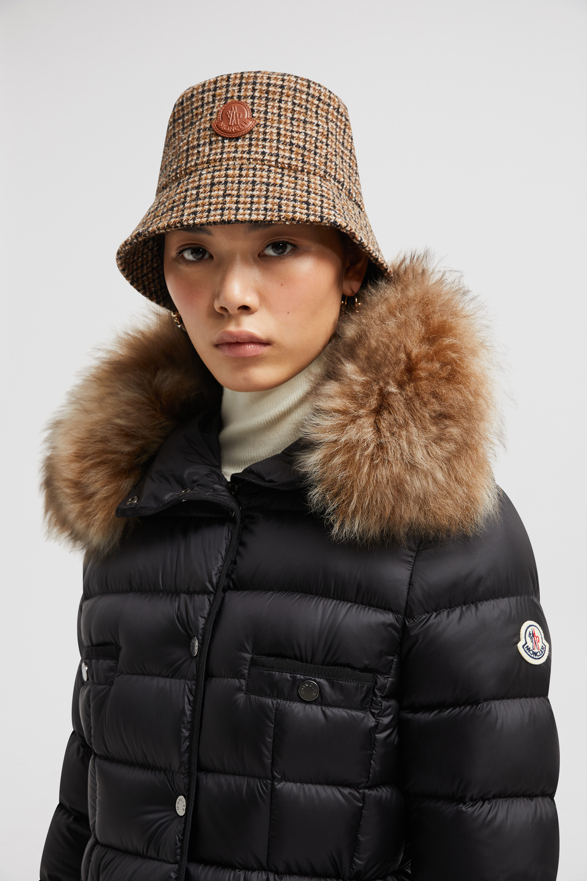 Womens black moncler coat with fur on sale hood