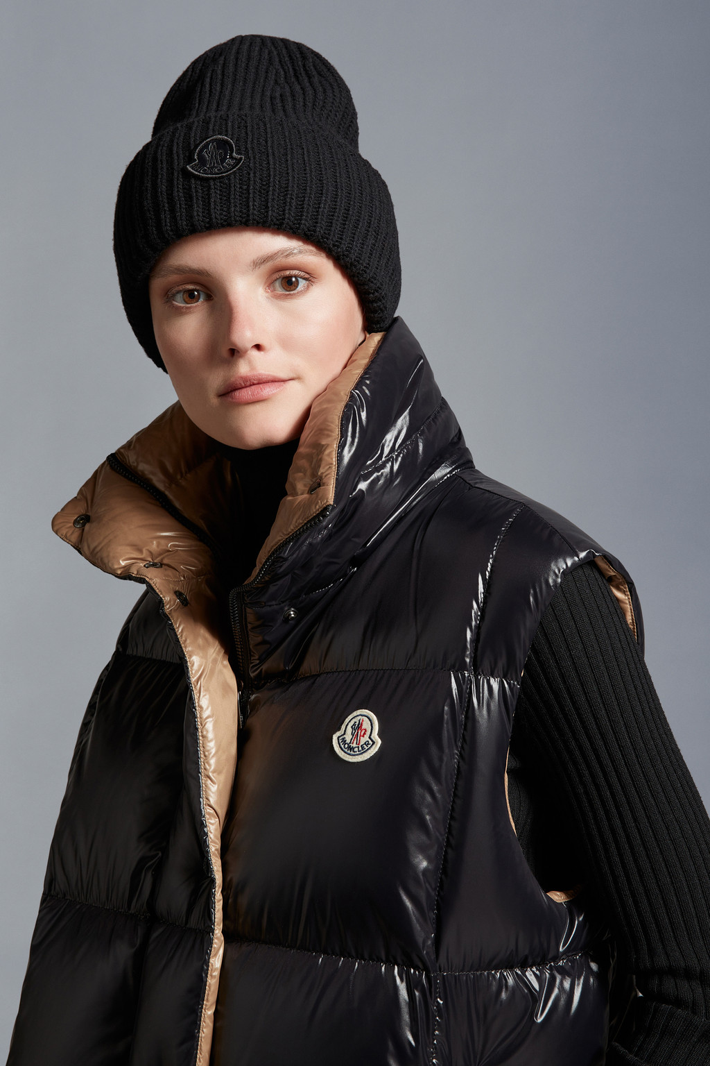 Bucket Hats, Beanies, Caps & Visors For Women | Moncler US