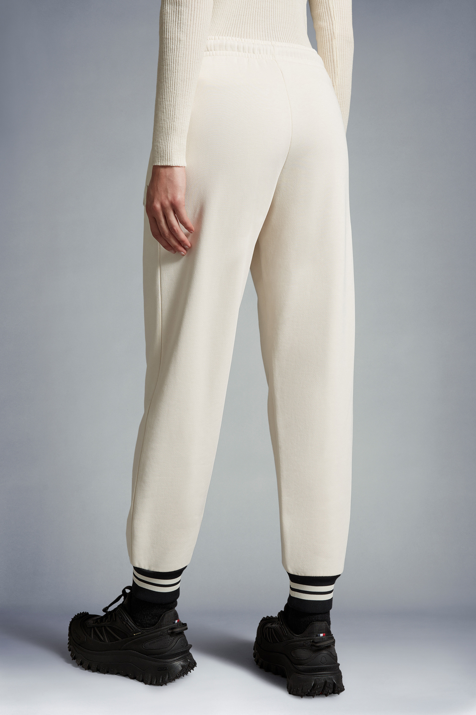 Pantalones deportivos Moncler - Pantalón Chándal Blanco Para Mujer -  B1093876860080948034