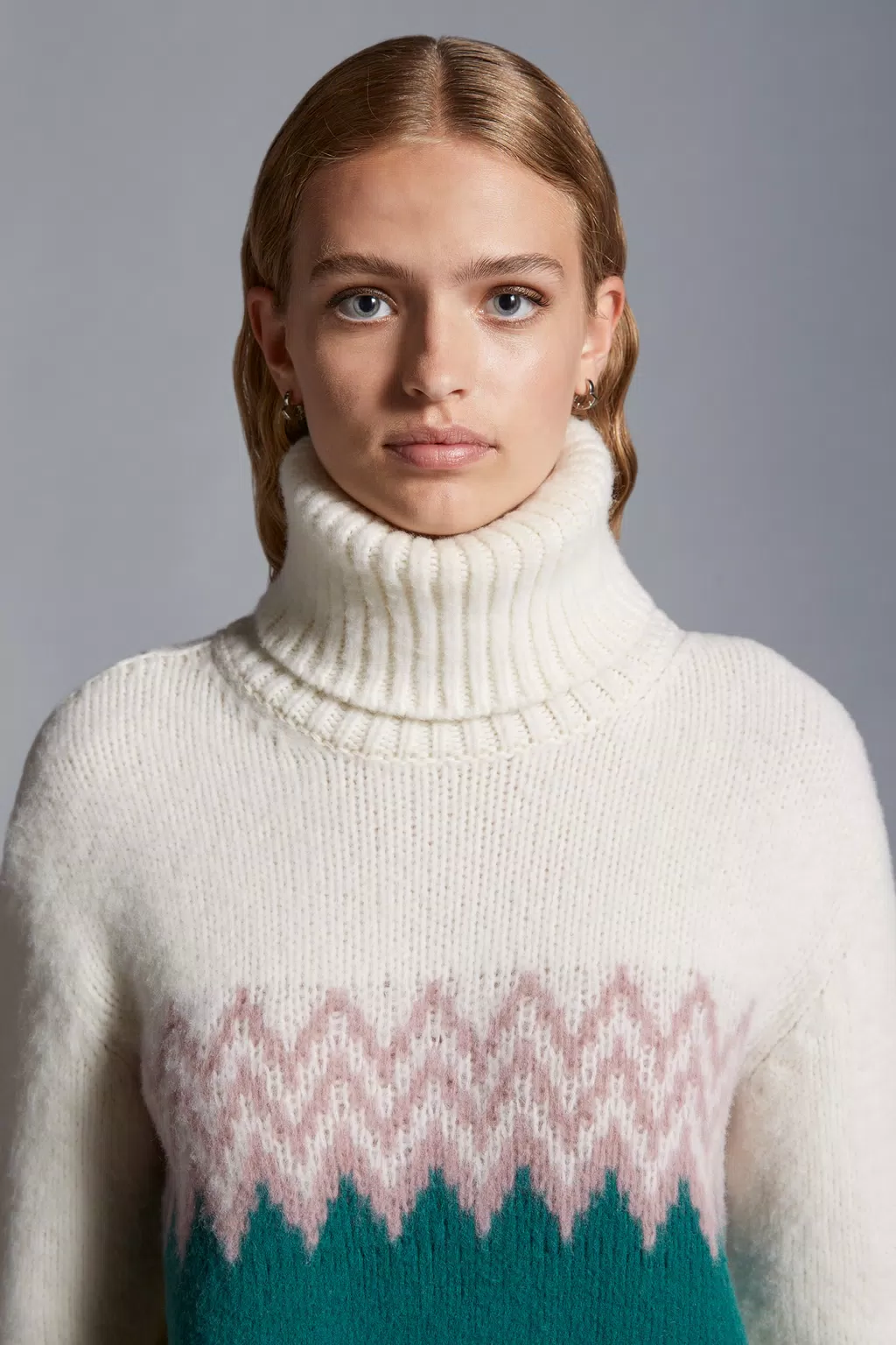 Pull à Col Roulé Victoria Beckham en Laine Brossée Rose ref.697016 Pull à Col Roulé Victoria Beckham en Laine Brossée Rose ref.697016