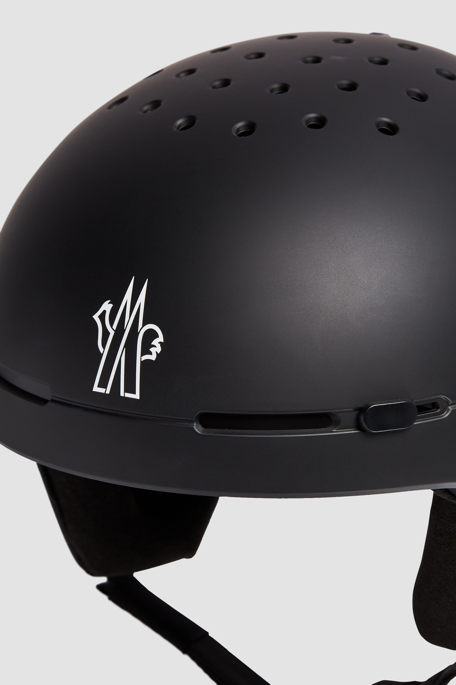 Black Logo Ski Helmet Ski Helmets for Men Moncler EE