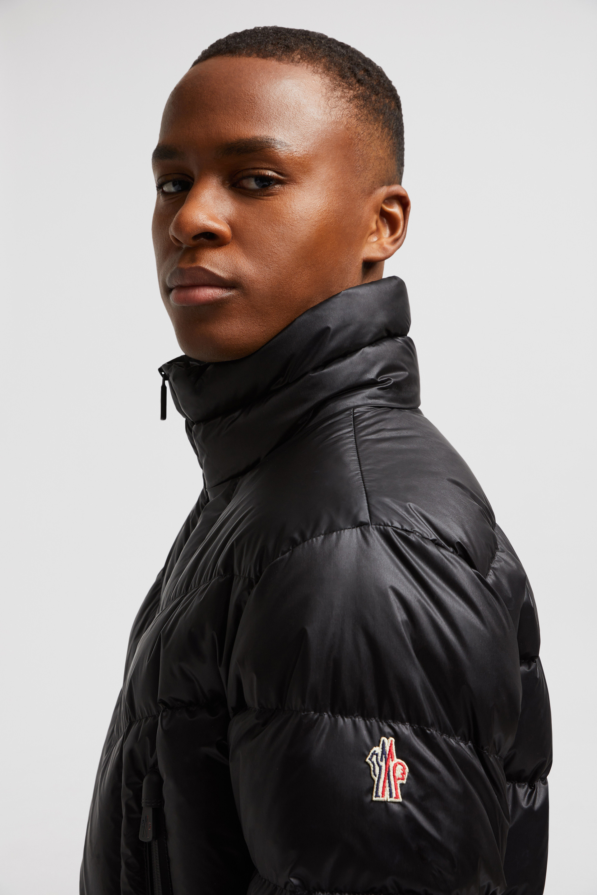 Moncler grenoble hotsell black jacket