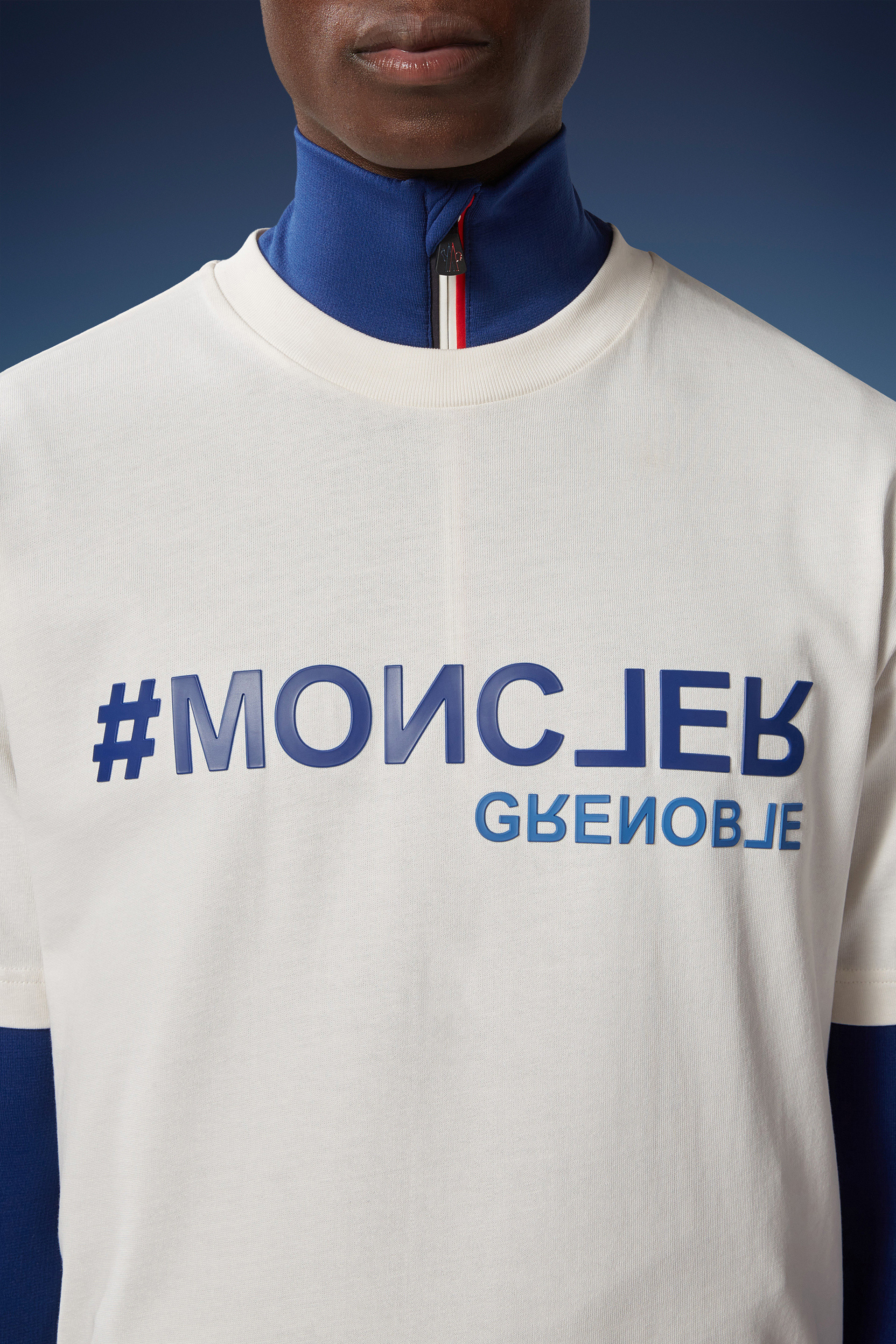 Moncler t shirt vit cheap