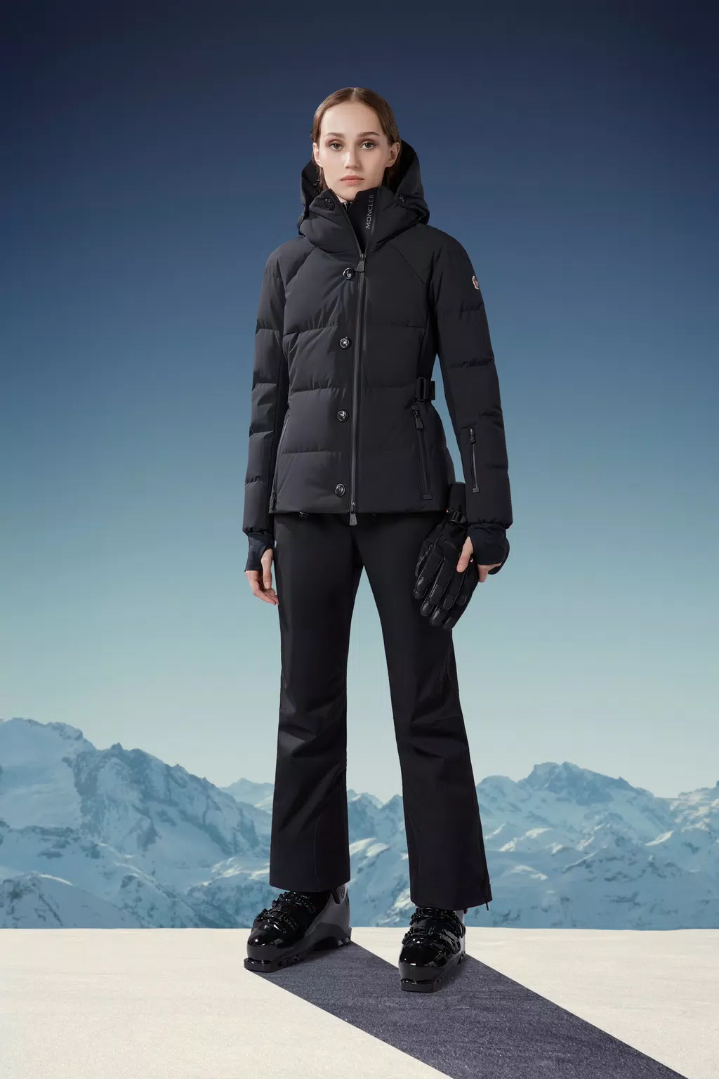 Womens Ski Jackets  Moncler Armonique Short Down Jacket Black