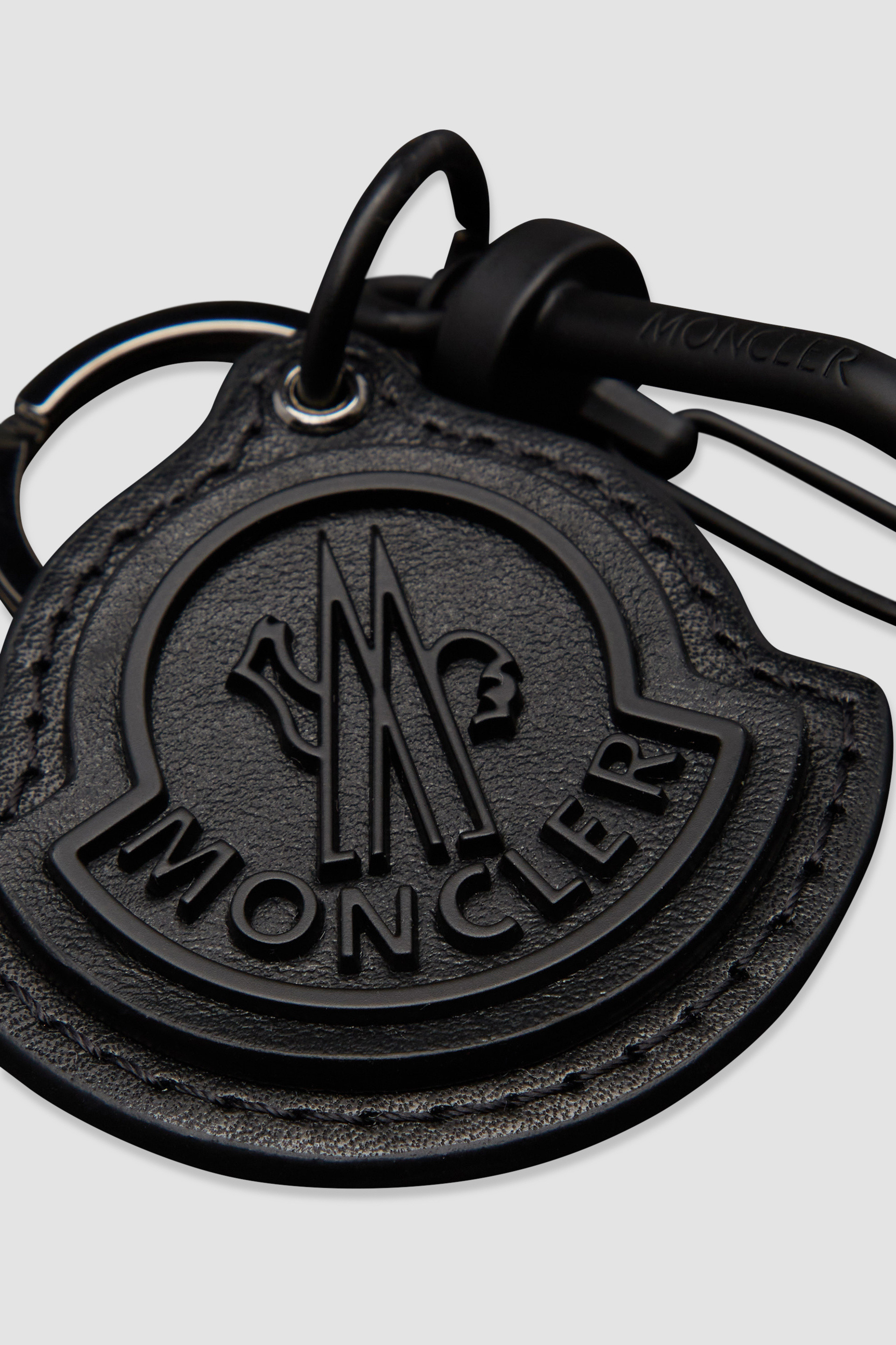moncler新品◆MONCLER モンクレール ロゴ キーリング ブラック×ゴールド