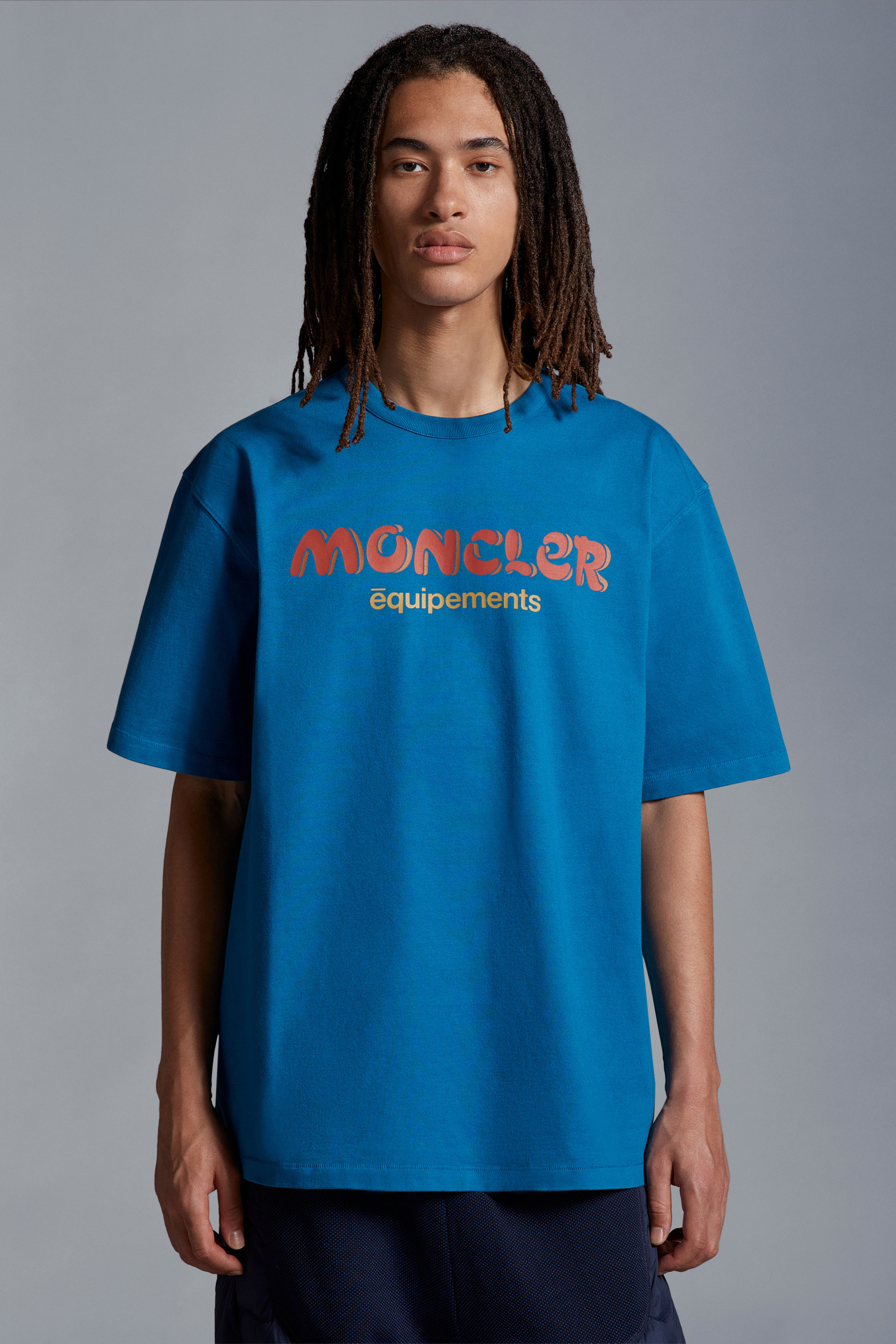 Blue moncler hot sale t shirt