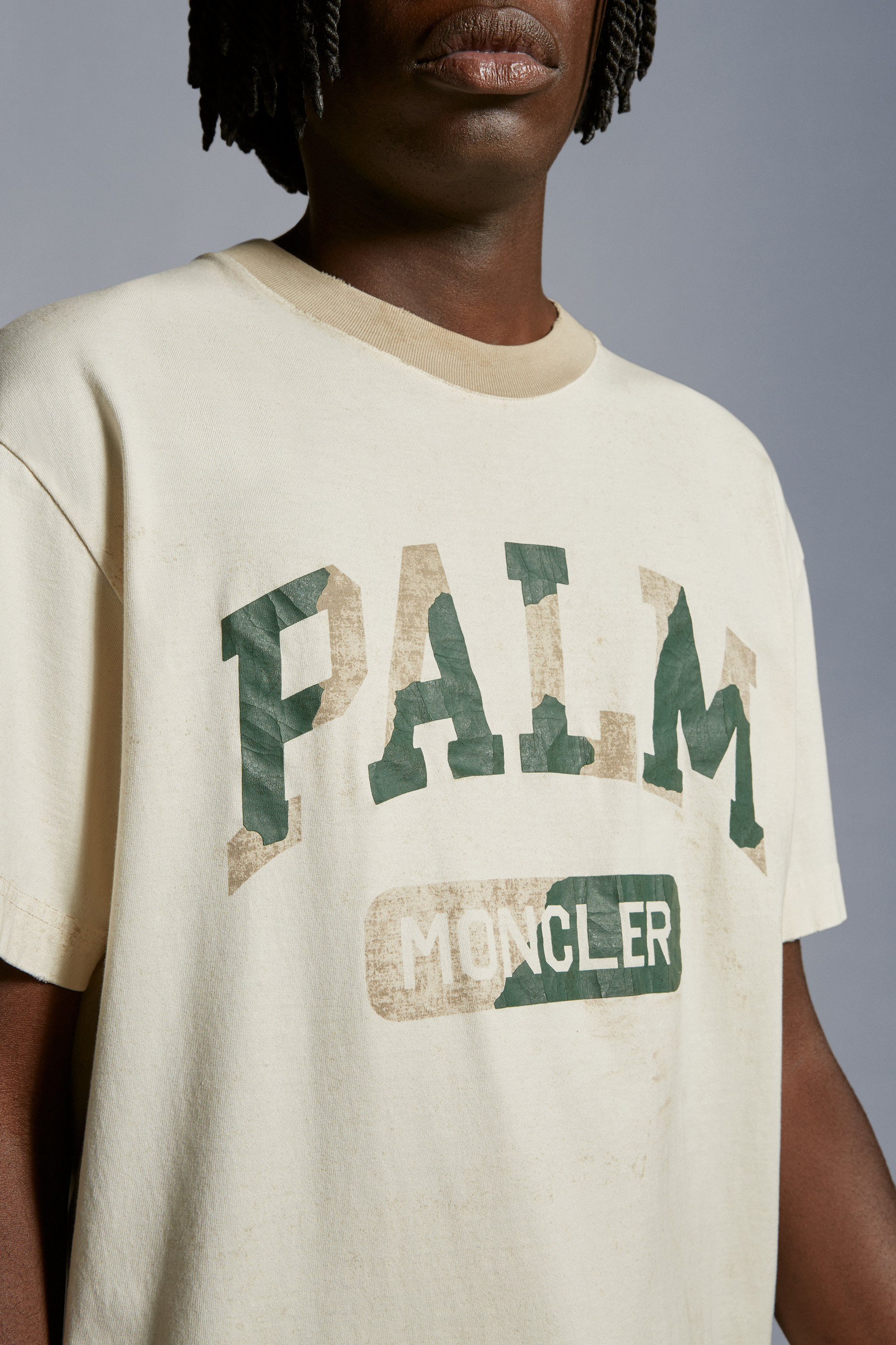 T-shirt Moncler Black size L International in Cotton - 21269471