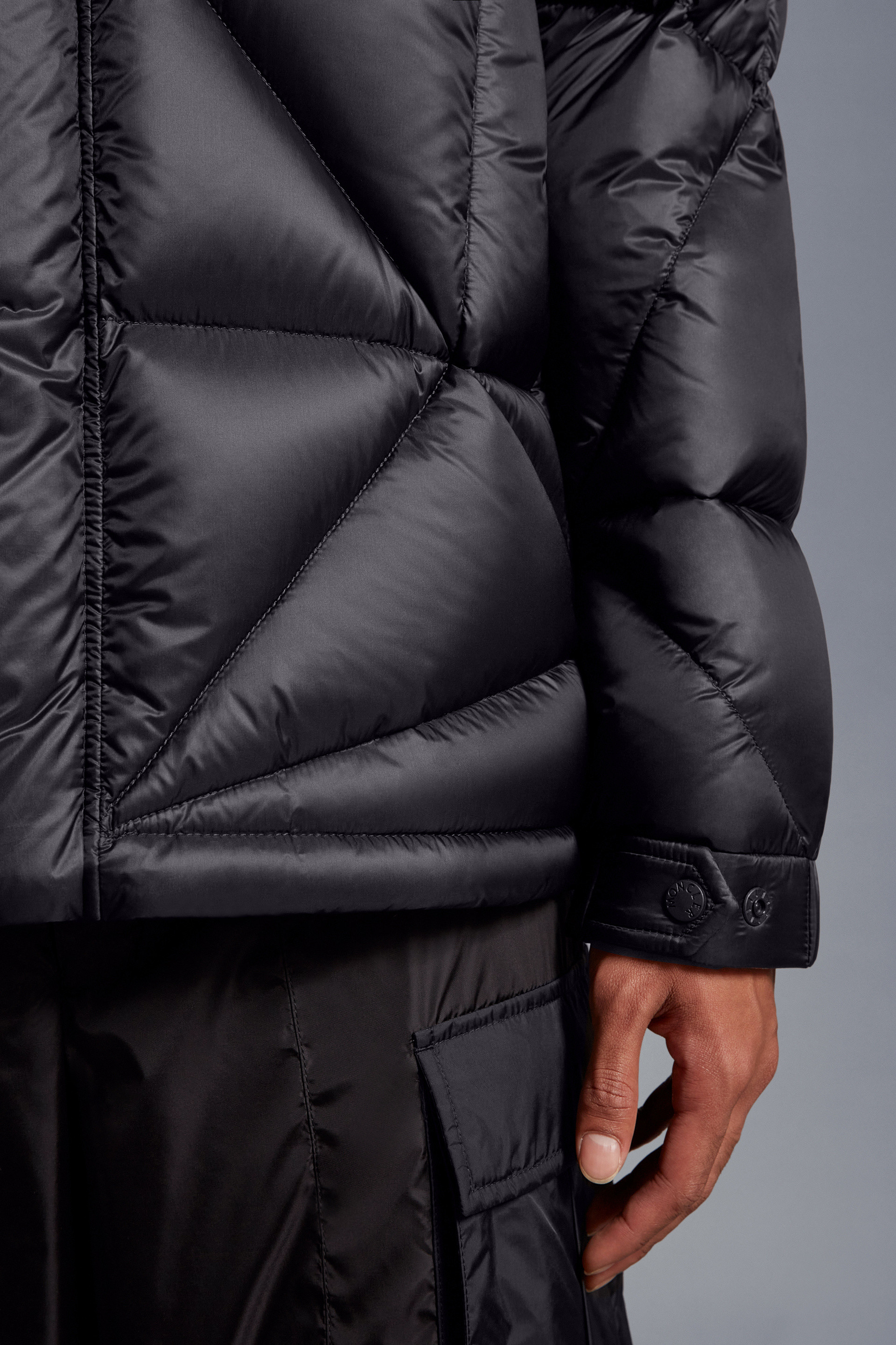 Oak Short Down Jacket