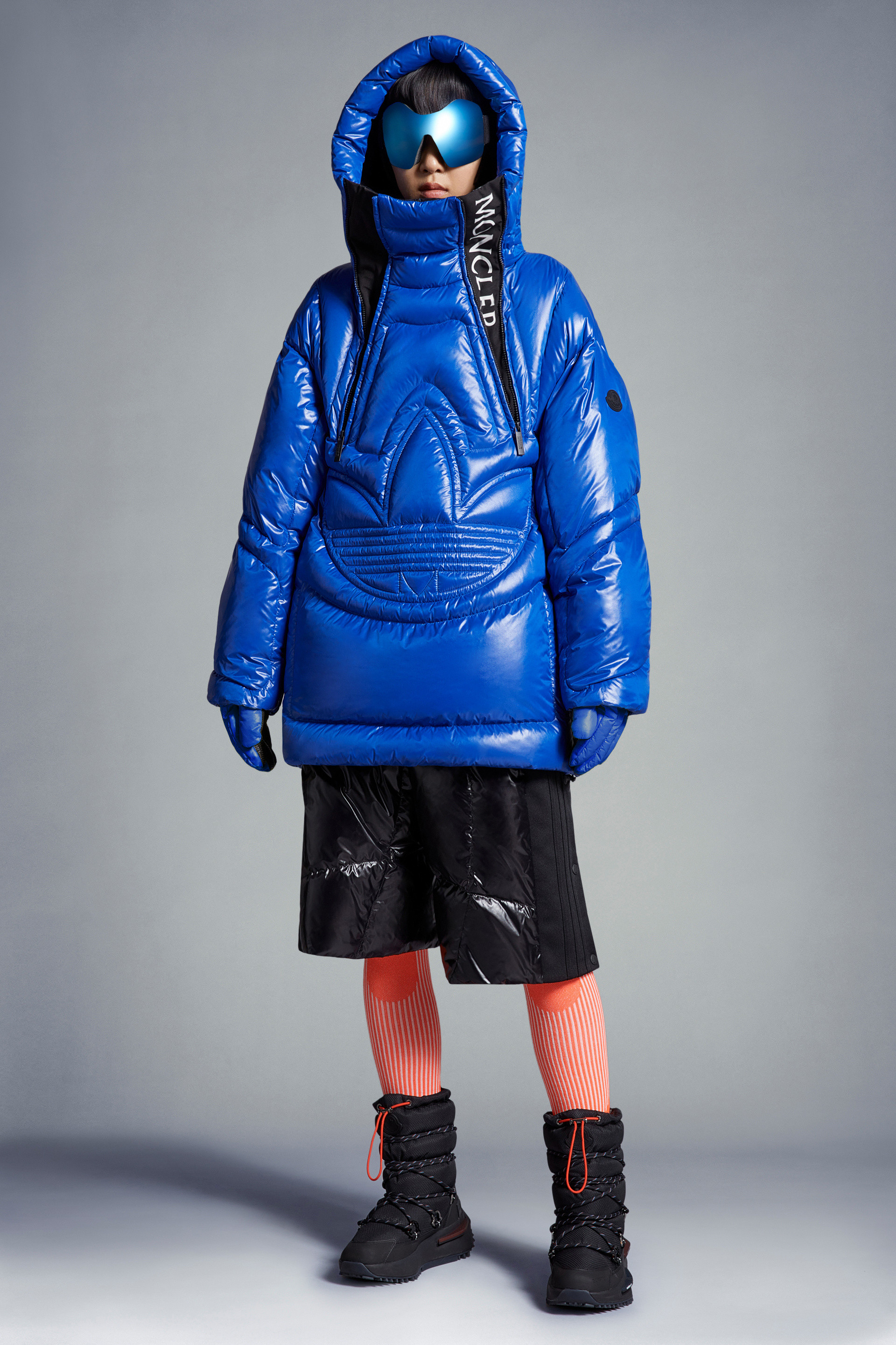 ブルー Chamberyショートダウンジャケット : Moncler x adidas