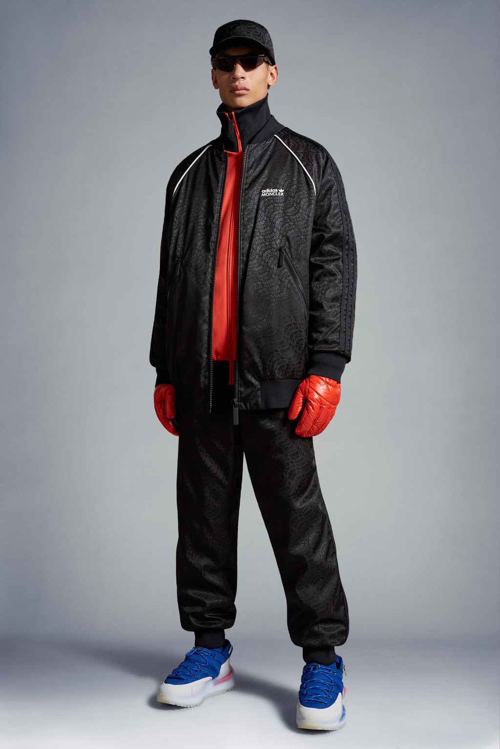 ブラック パンツ : Moncler x adidas Originals 向けの Genius