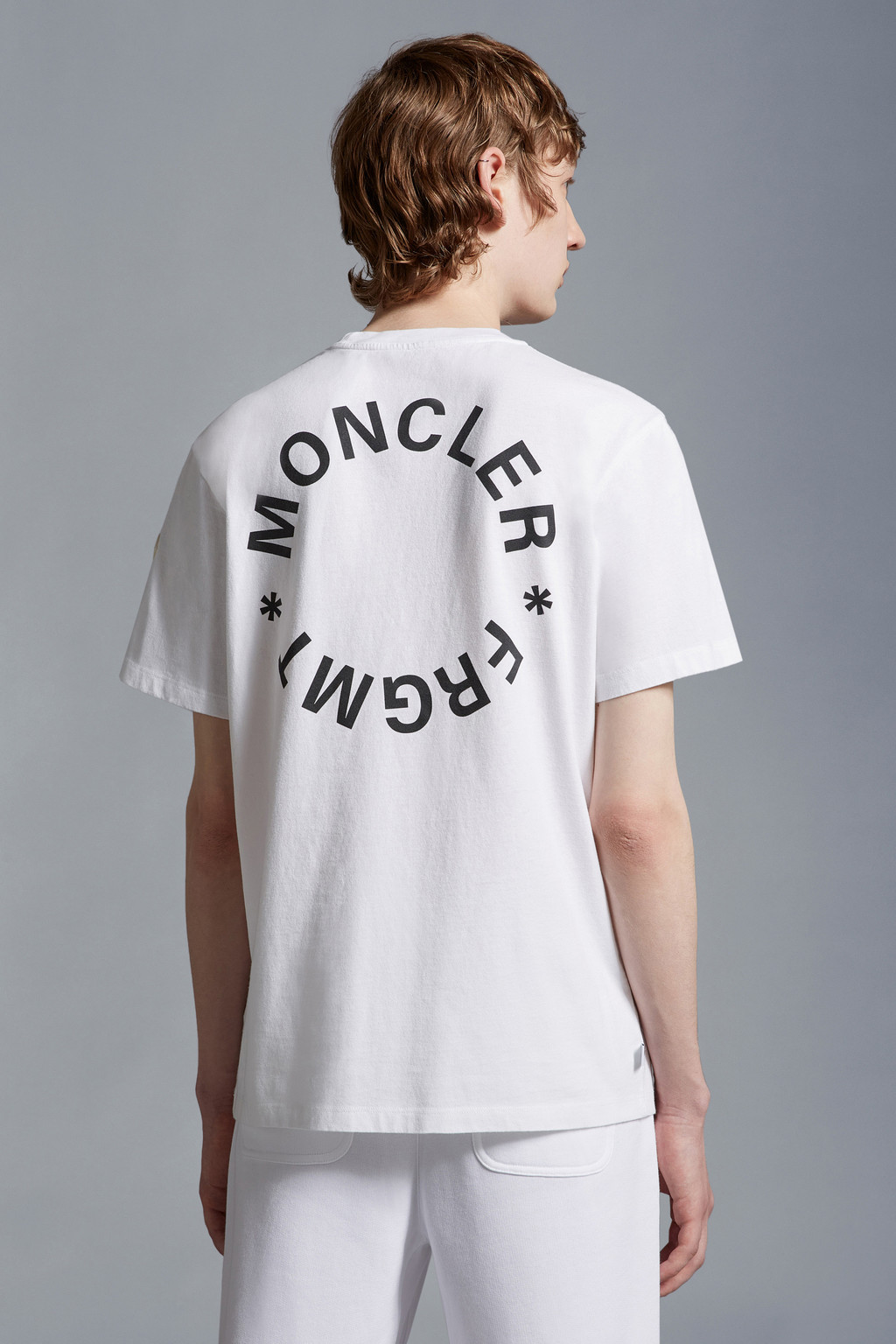 オプティカルホワイト Tシャツ : Moncler x Frgmnt 向けの Genius