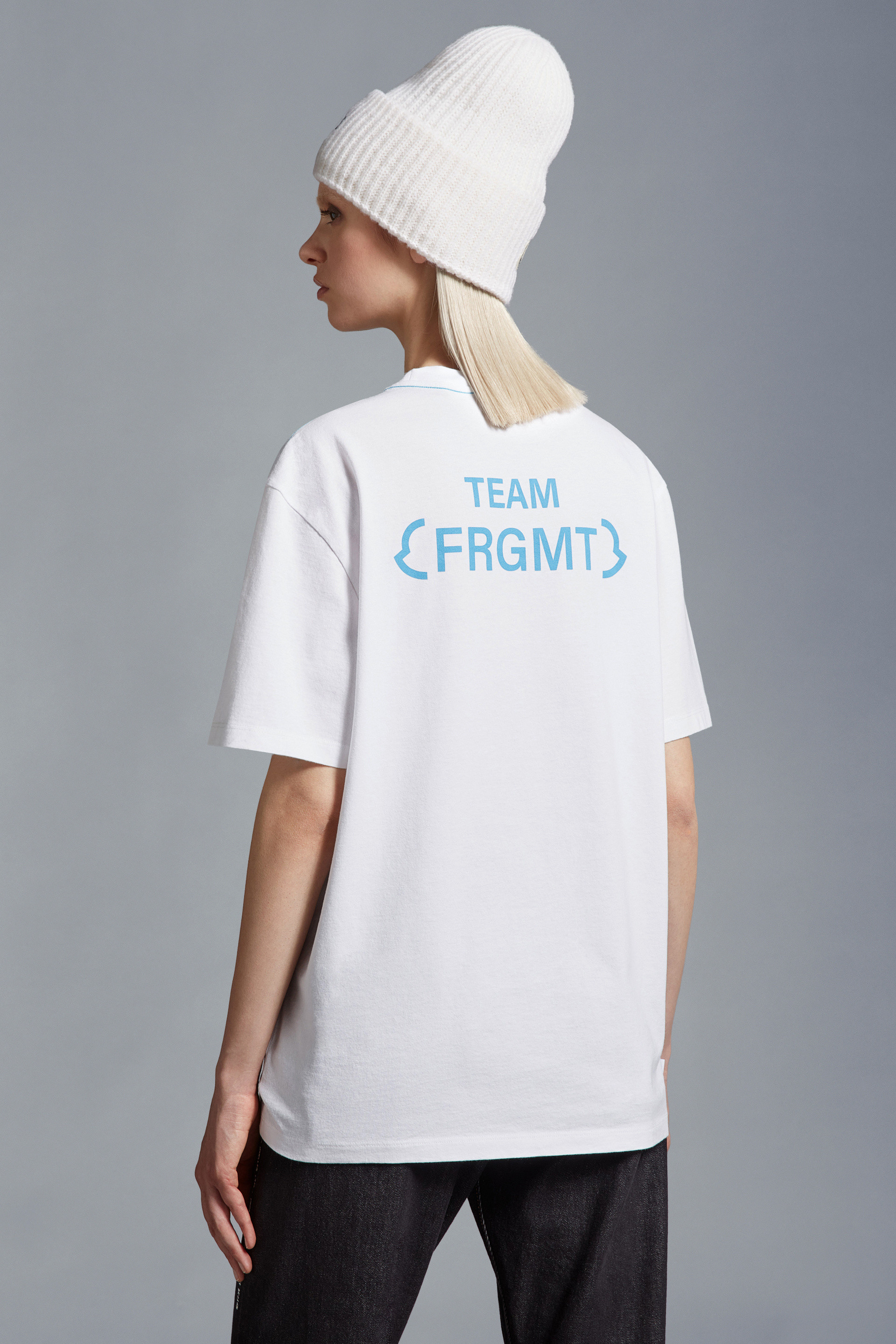 オプティカルホワイト Tシャツ : Moncler x Frgmnt 向けの Genius