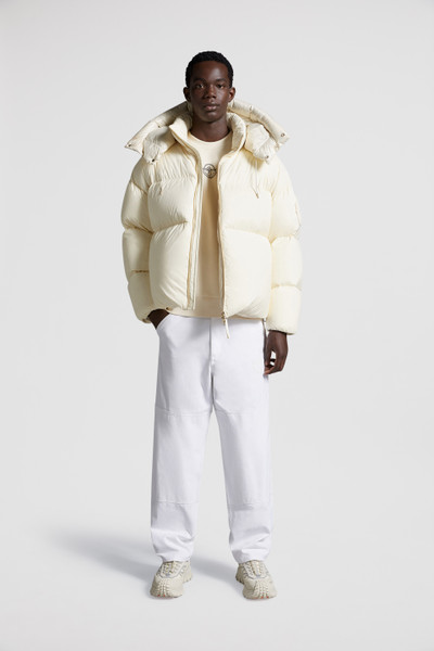 White Antila Short Down Jacket - Moncler x Roc Nation designed by Jay-Z for  Genius | Moncler US