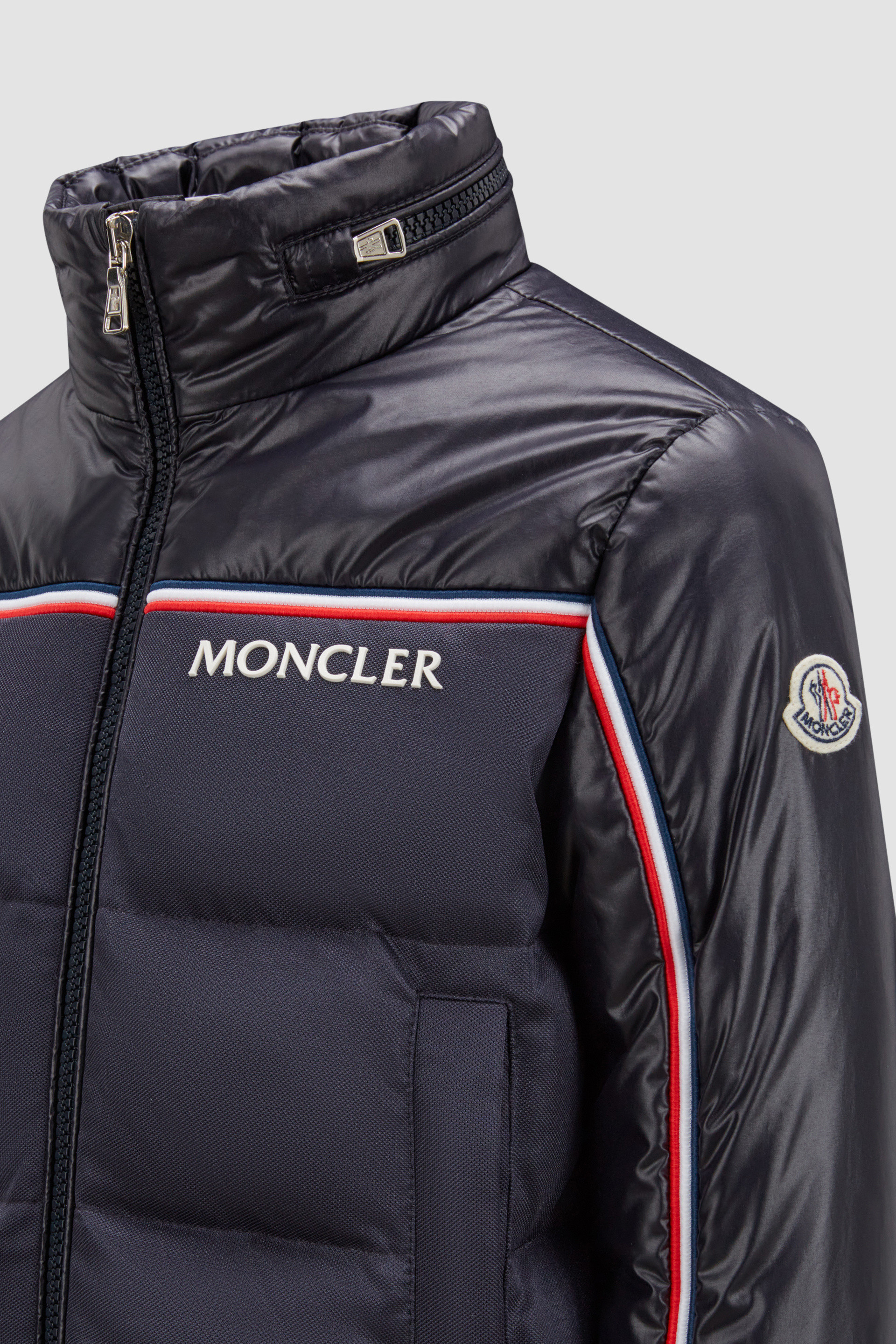 Moncler jacket outlet 2019