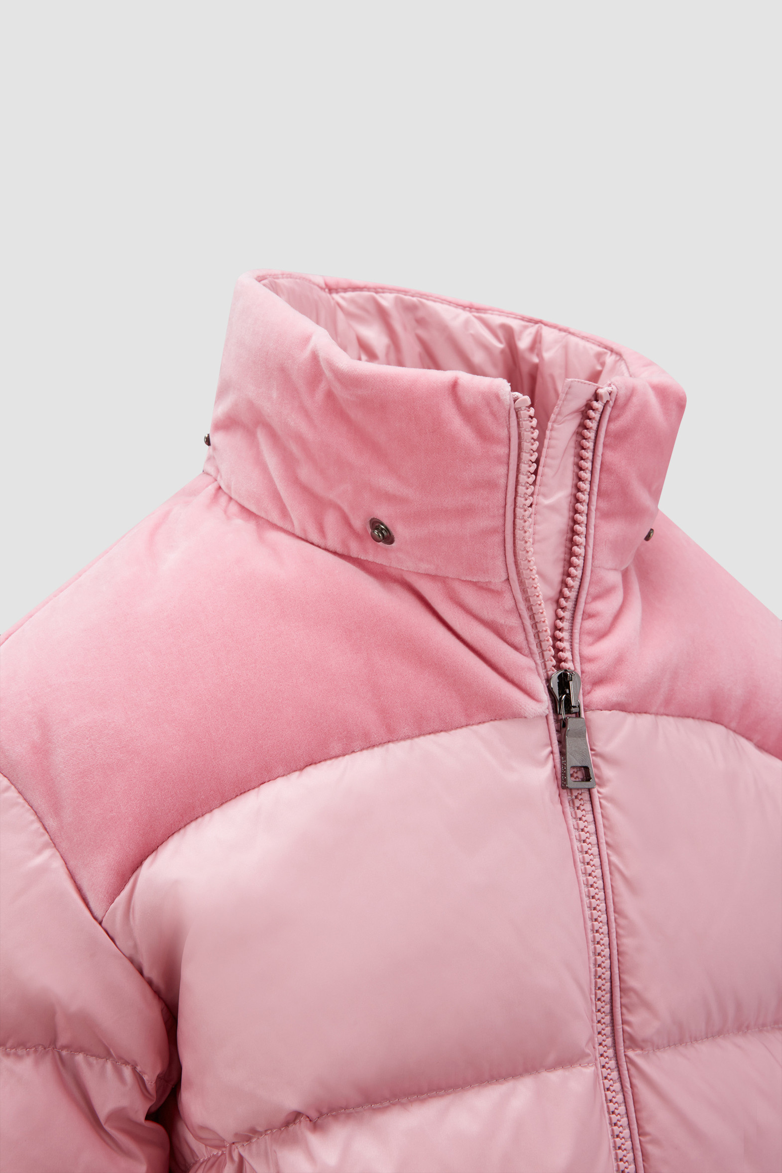 Light Pink Isa Down Jacket Down Jackets & Vests for Children Moncler SE