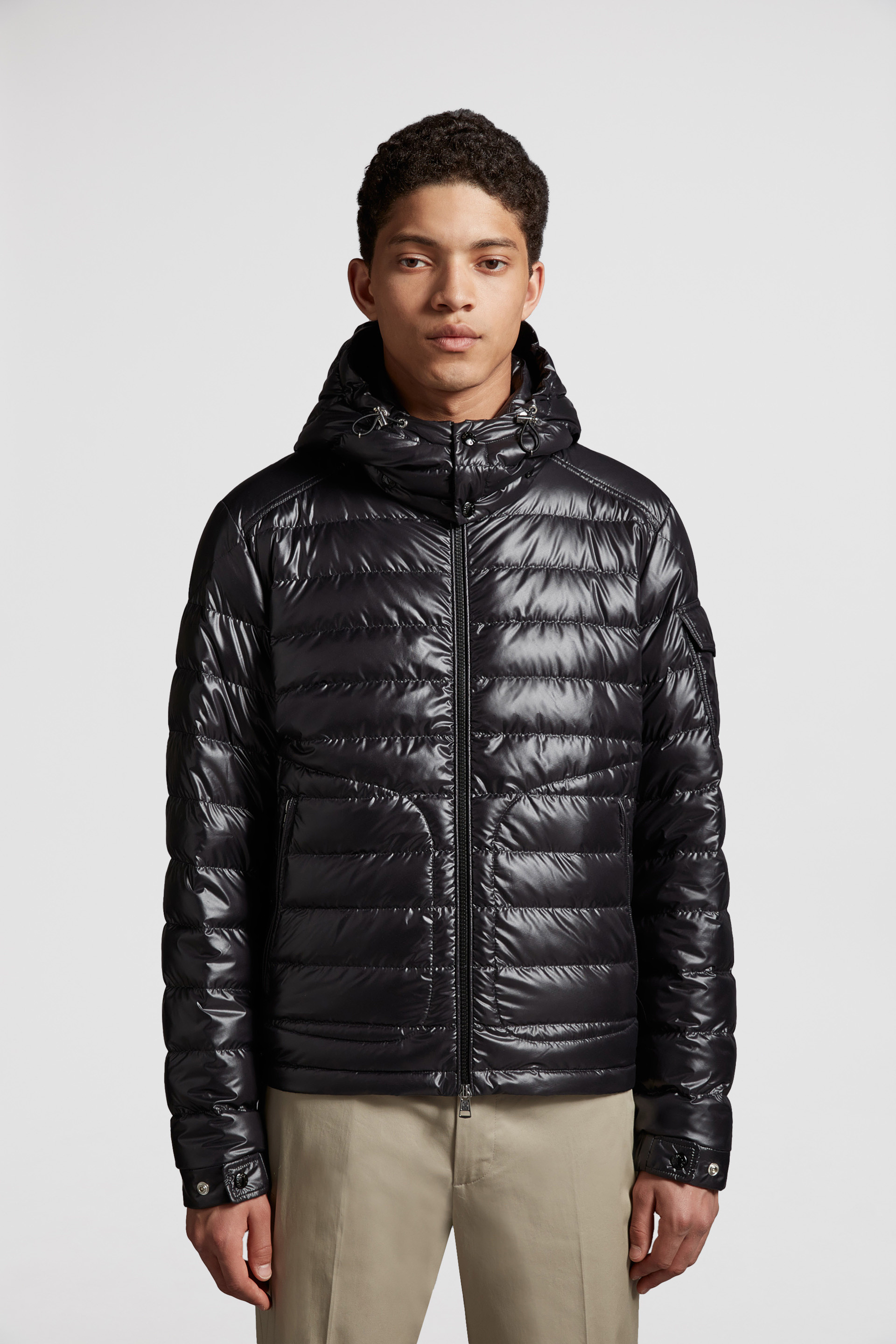 Short Down Jackets for Men - Outerwear | Moncler NO