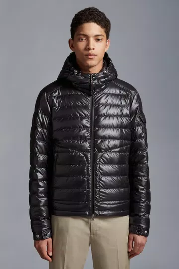 Men's Clothing - New Down Jackets, Coats & Gilets | Moncler UK