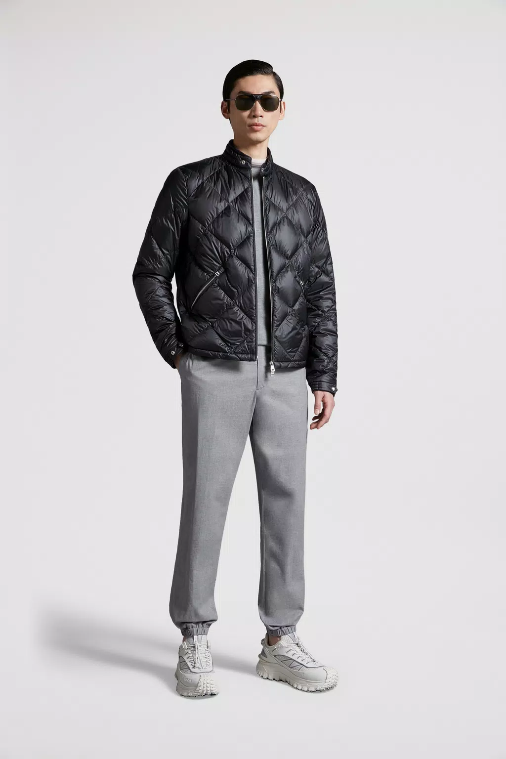 Short Down Jackets & Puffer Coats for Men | Moncler UK